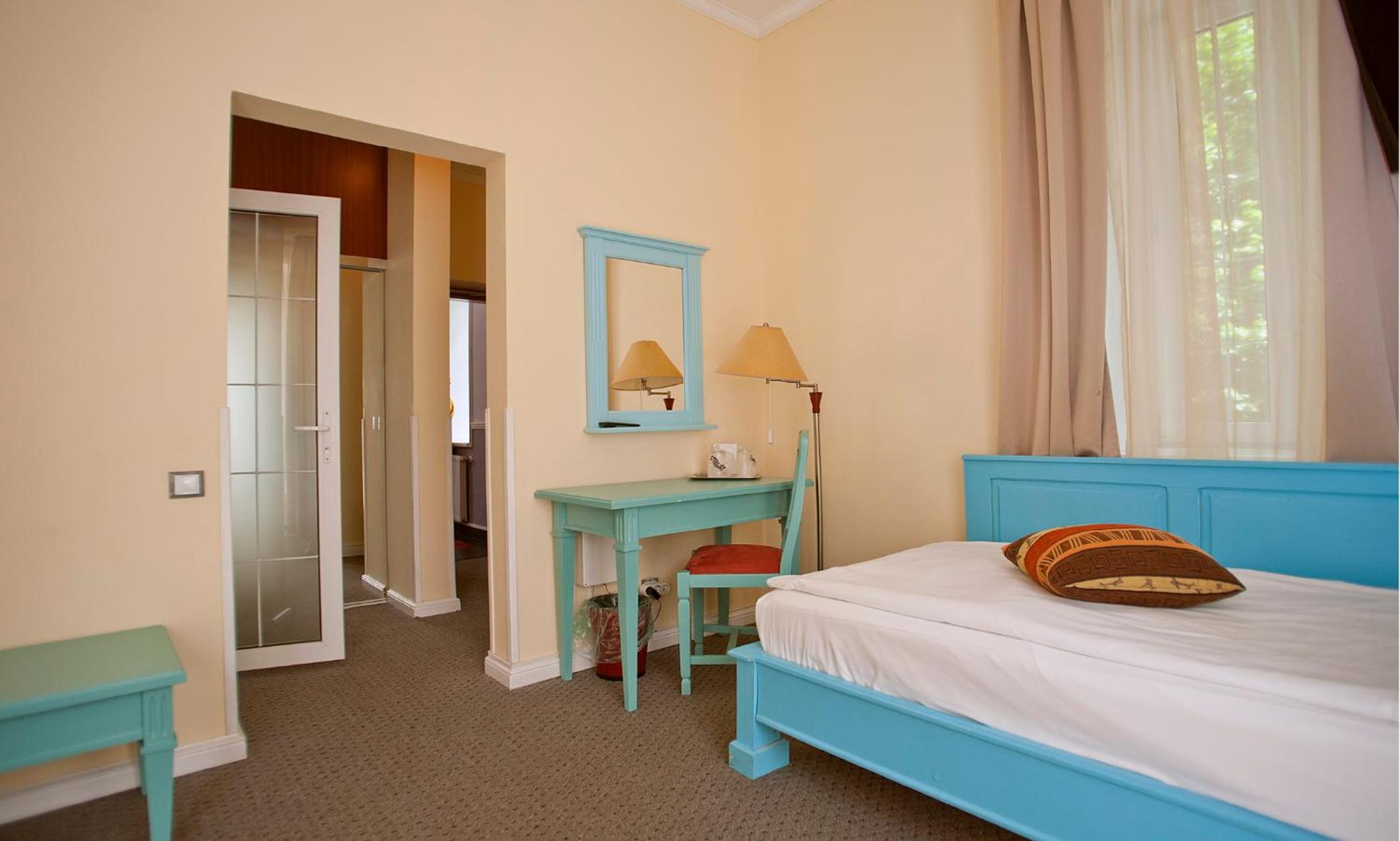 Superior Twin Room - Photo 2