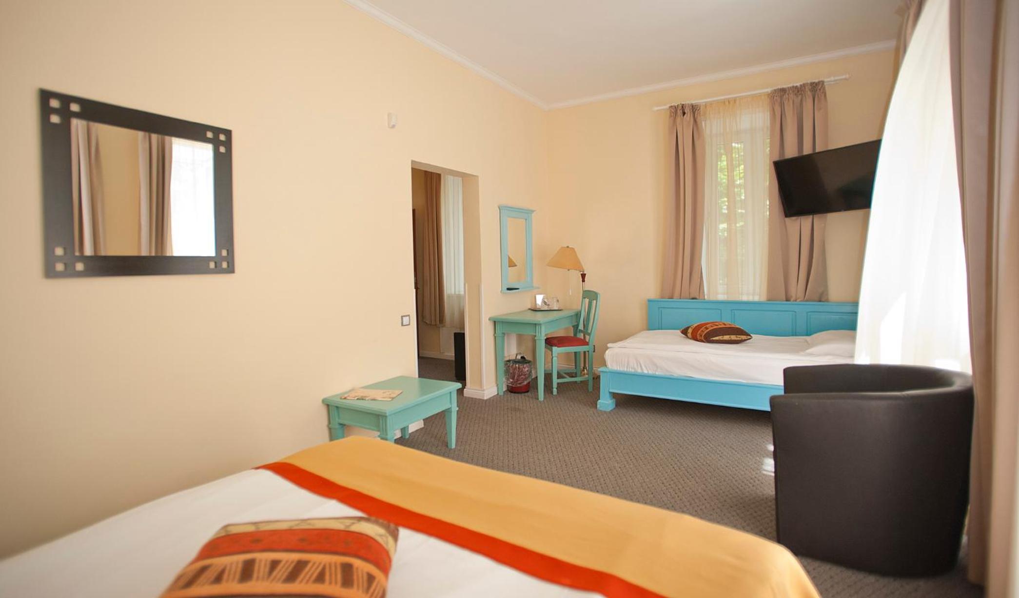 Superior Twin Room - Photo 3