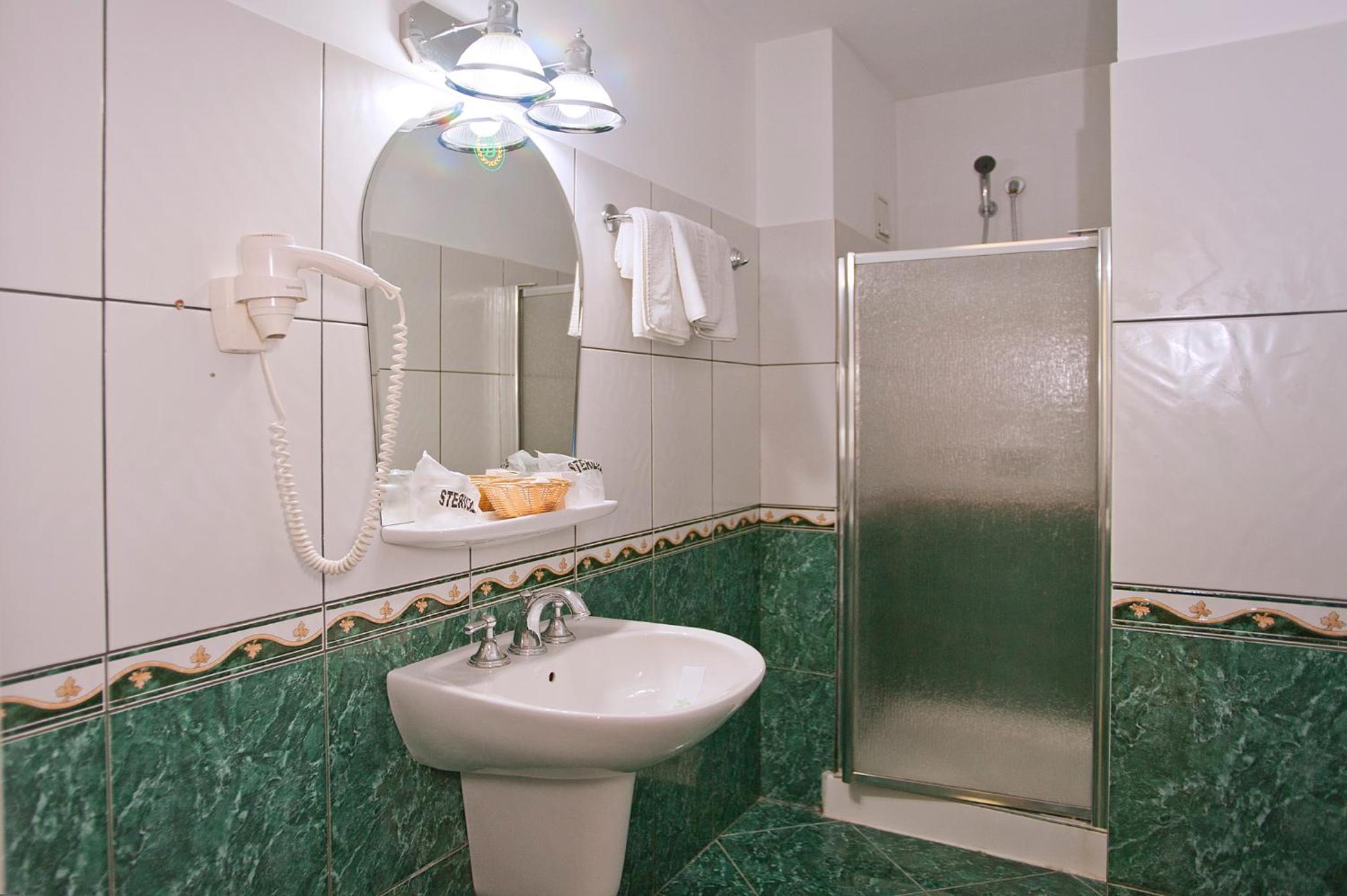 Superior Twin Room - Photo 5