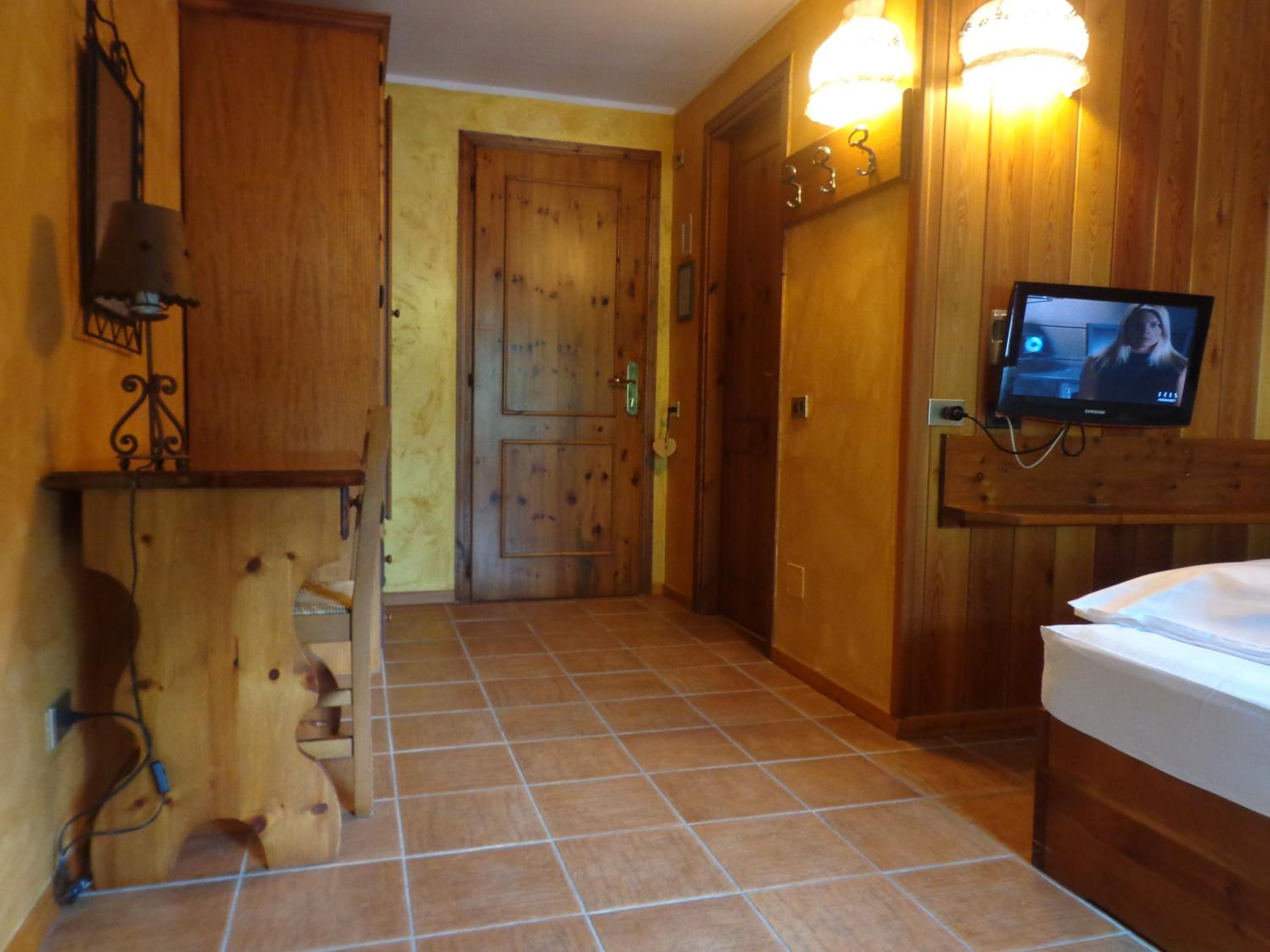 Comfort Twin Room photo 3