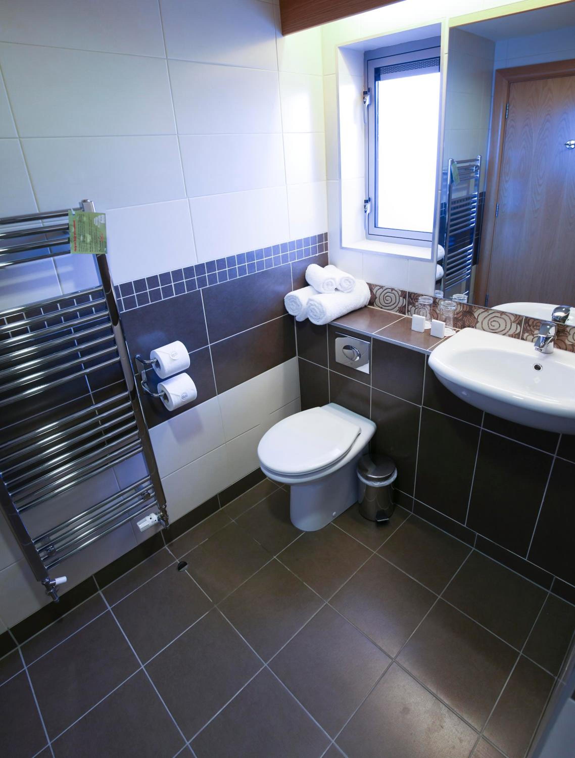 Executive Double Room - Photo 10