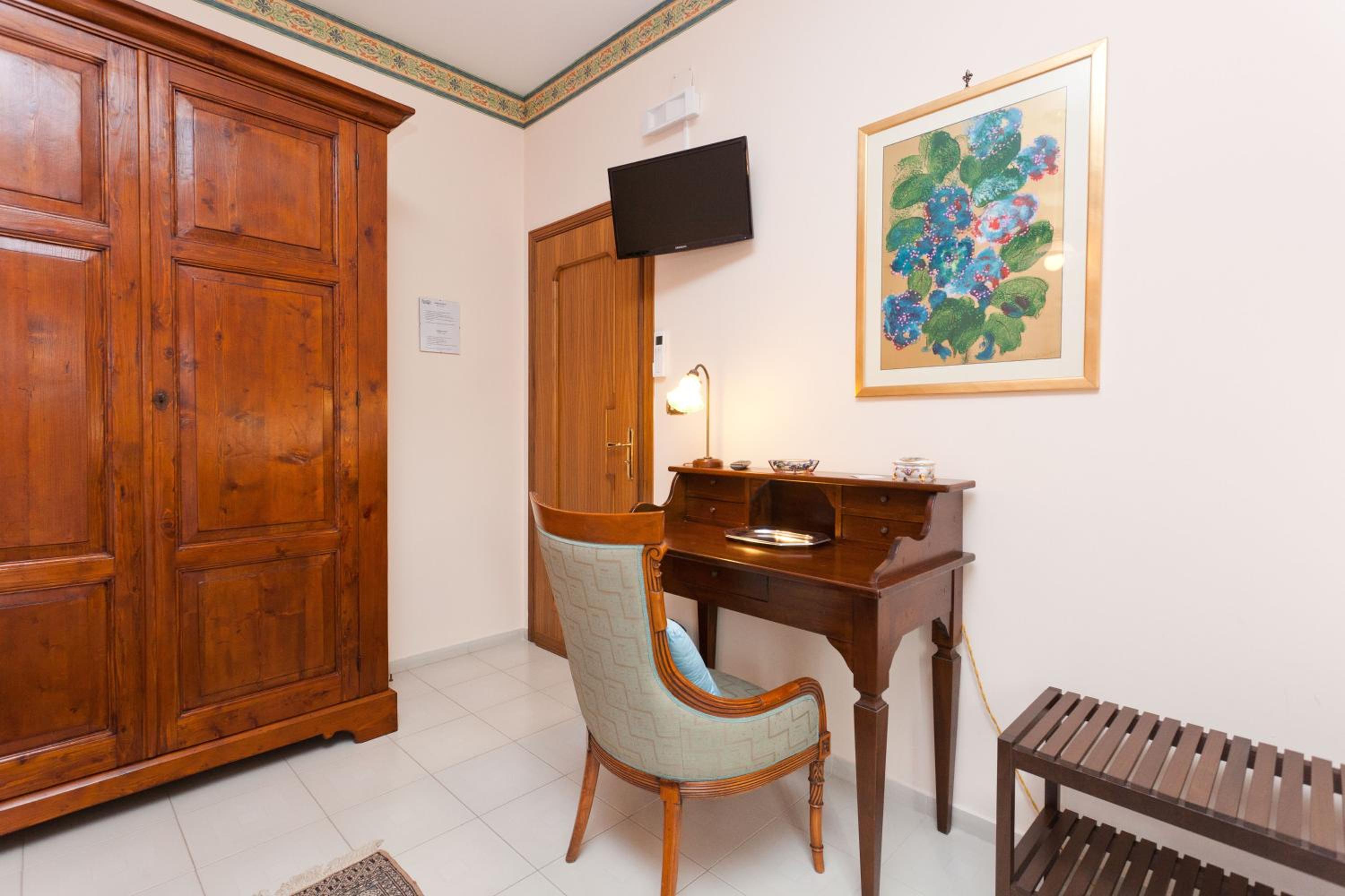 Superior Double Room photo 2