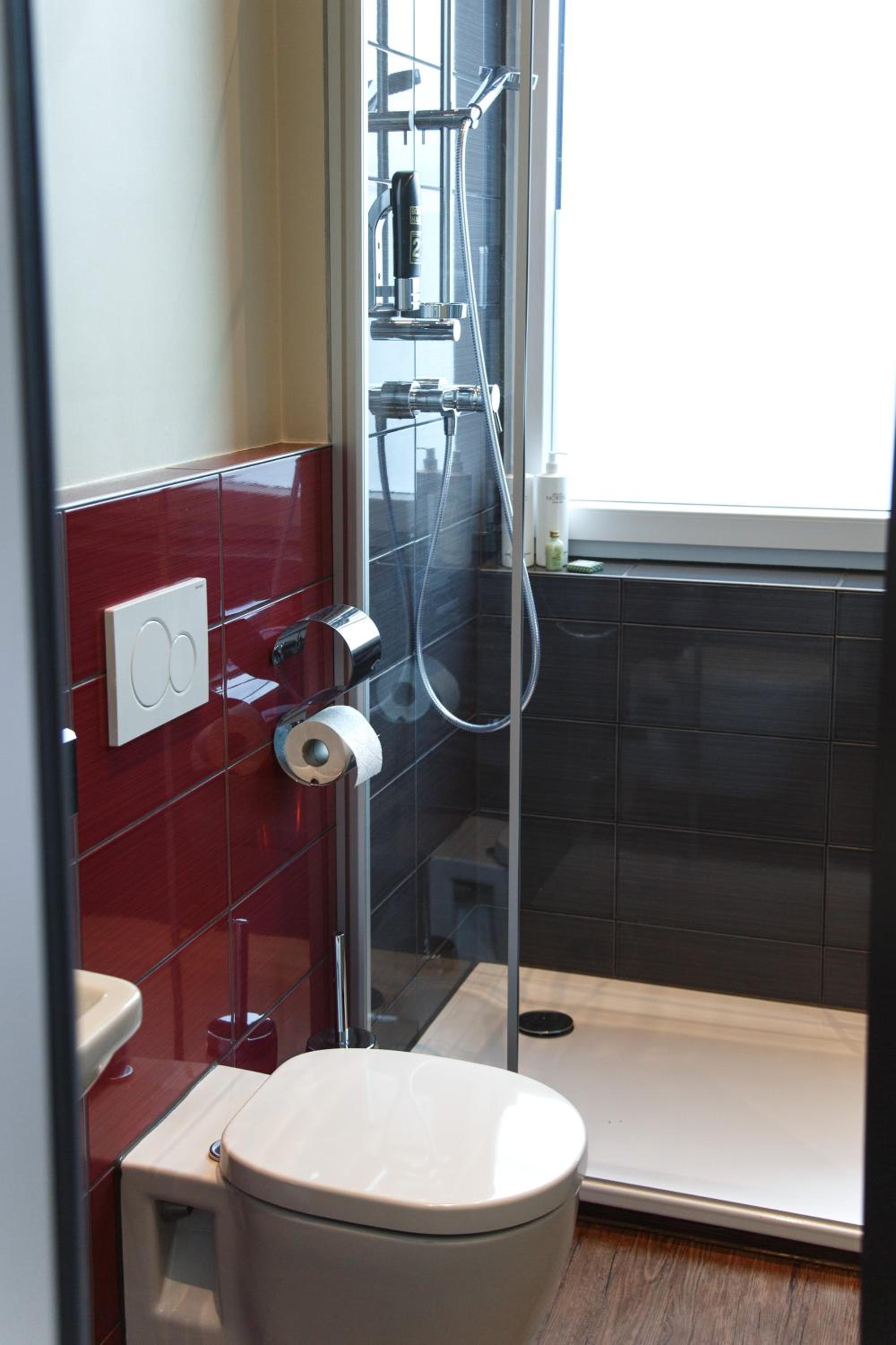 Medium Studio with Kitchenette without Air-Conditioner - Photo 15