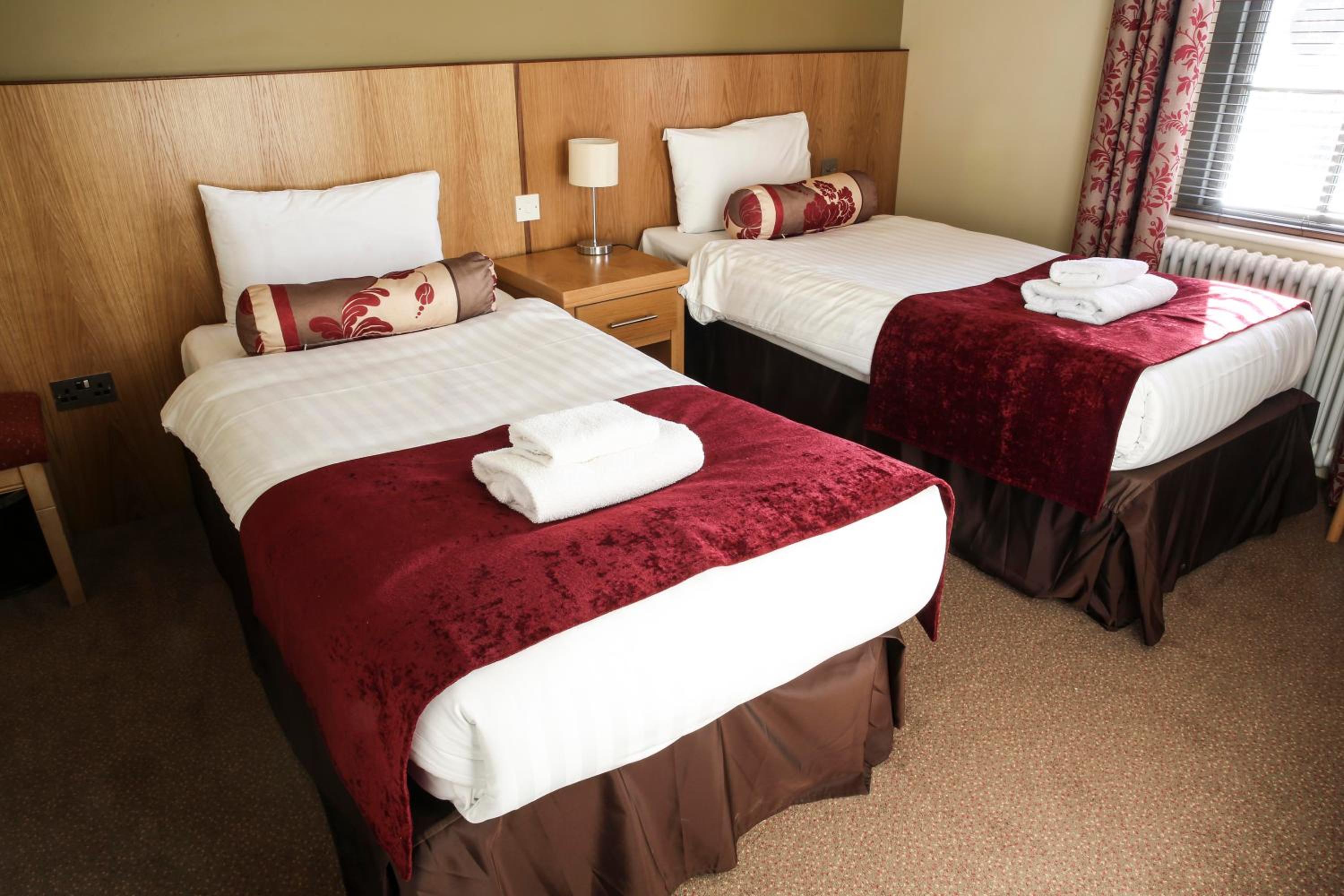 Superior Twin Room - Photo 3