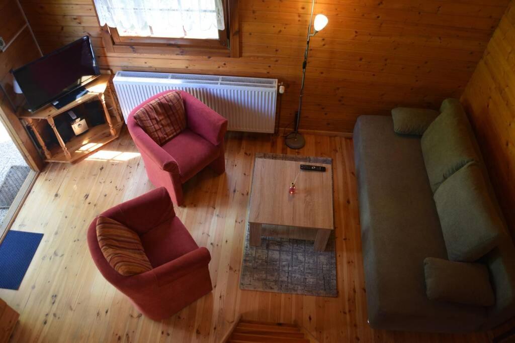One-Bedroom House photo 1