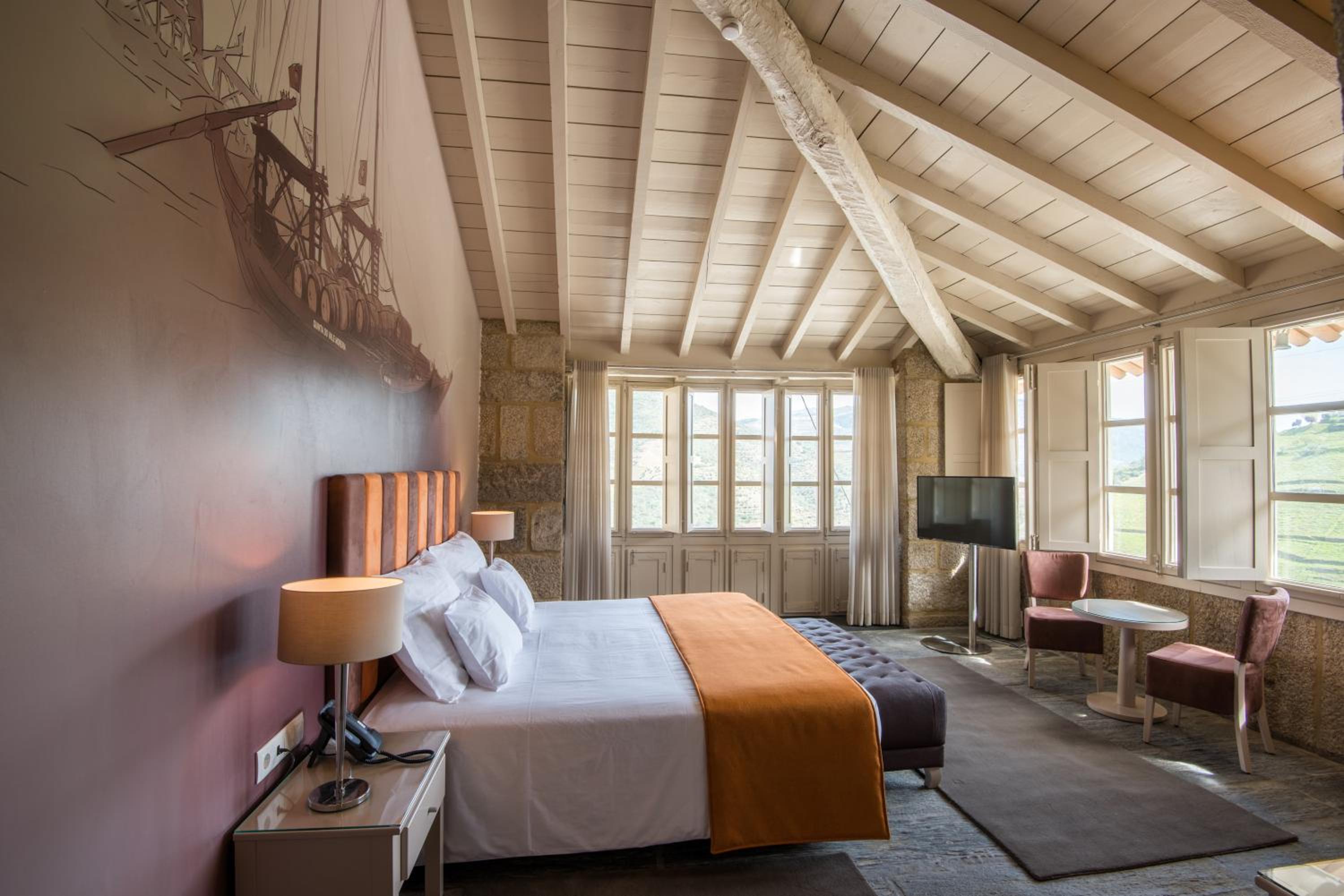 Standard Double Suite - Photo 9