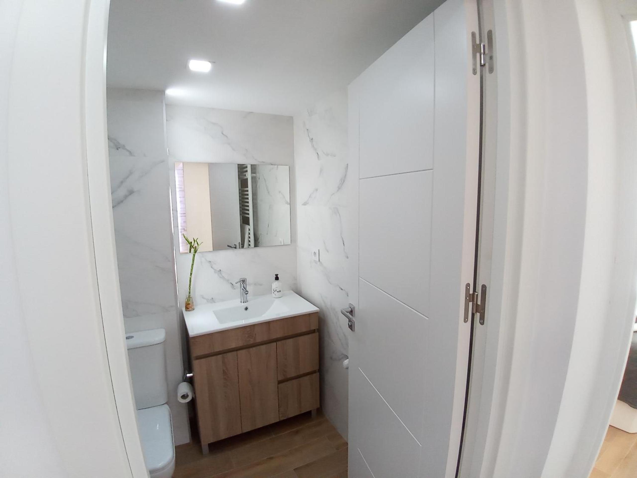 One-Bedroom Apartment - Photo 12