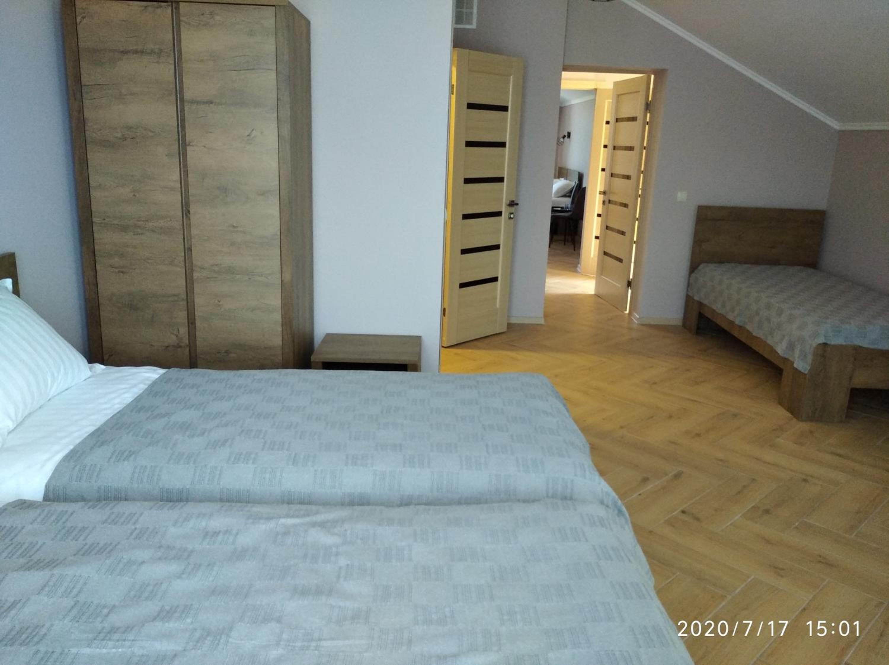 Basic Triple Room photo 3