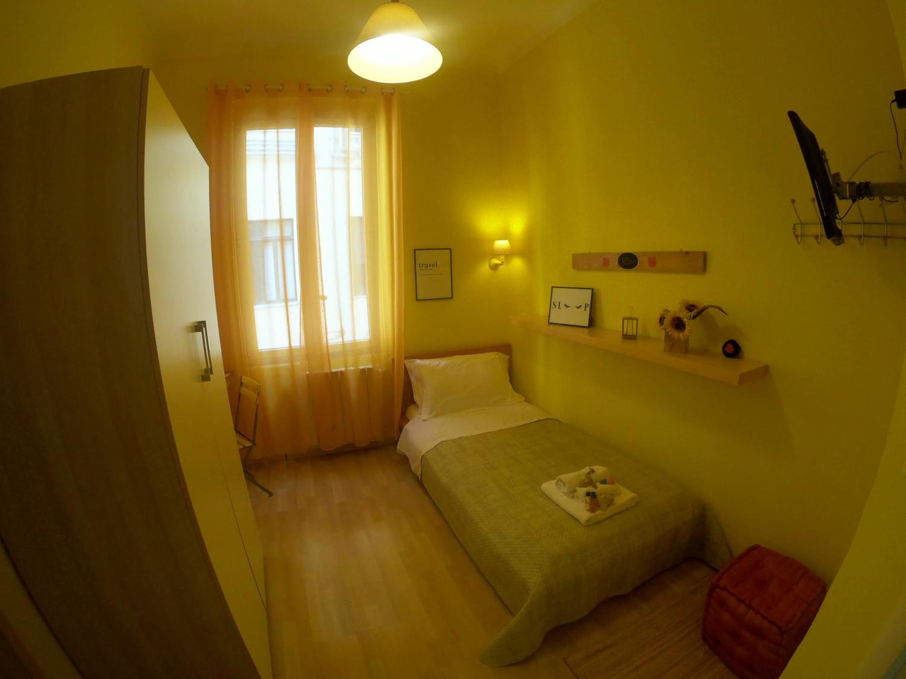Single Room