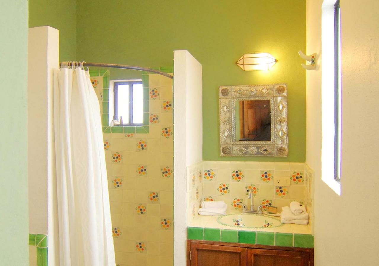 Superior King Room - Photo 2