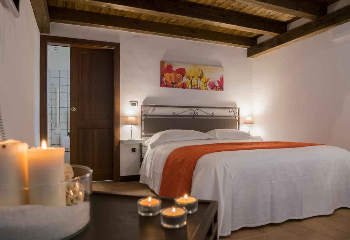 Quadruple Room with Private Bathroom