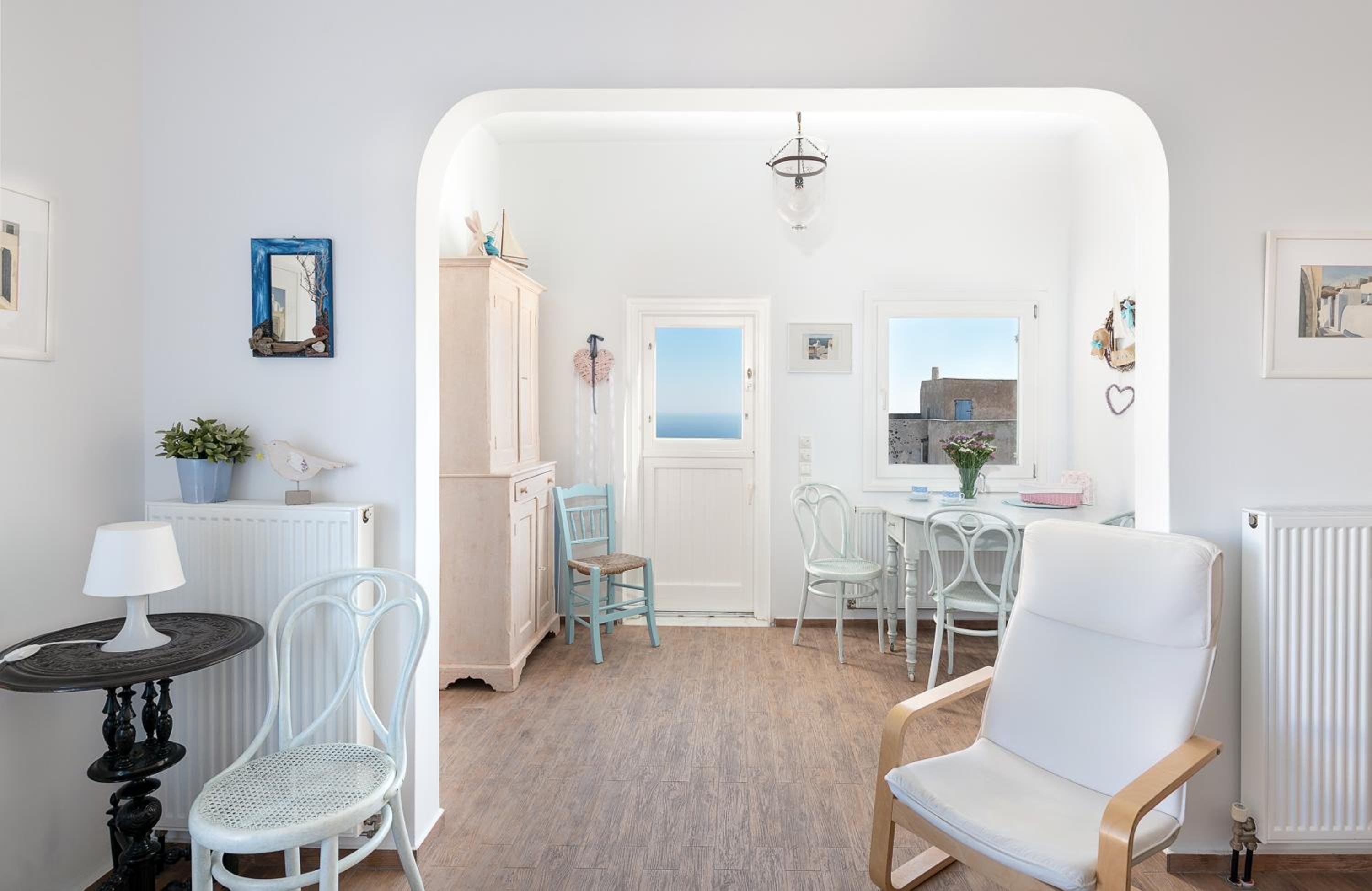 Sea View Apartment With Hot Tub