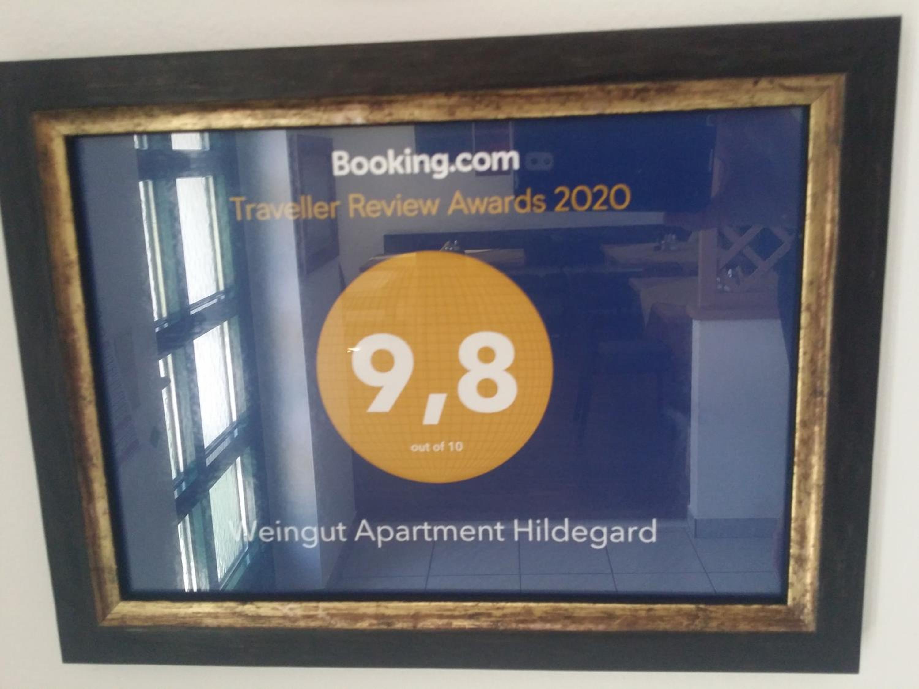 Deluxe Apartment photo 2