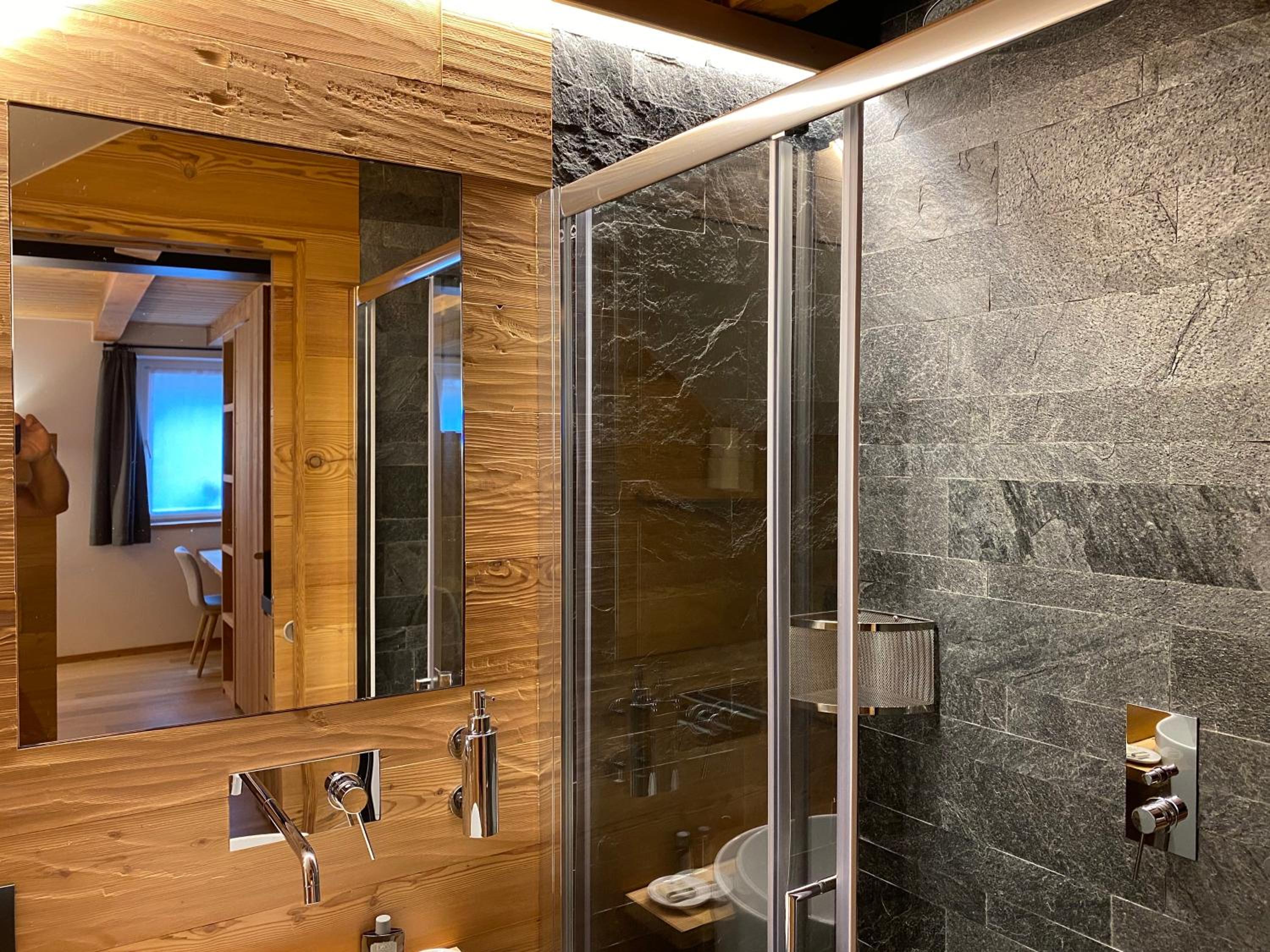 Superior Chalet photo 2