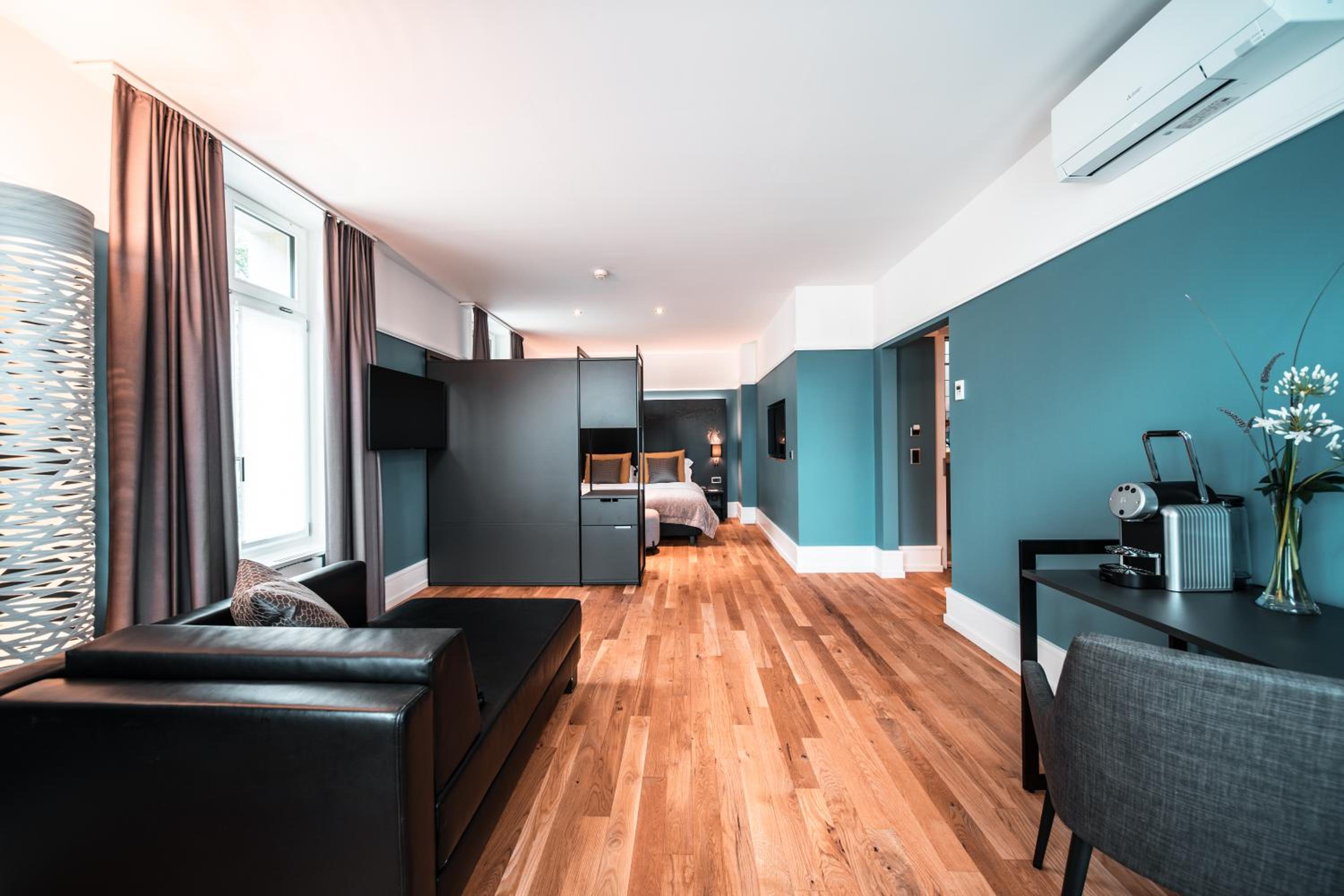 Premium Room thumbnail 5