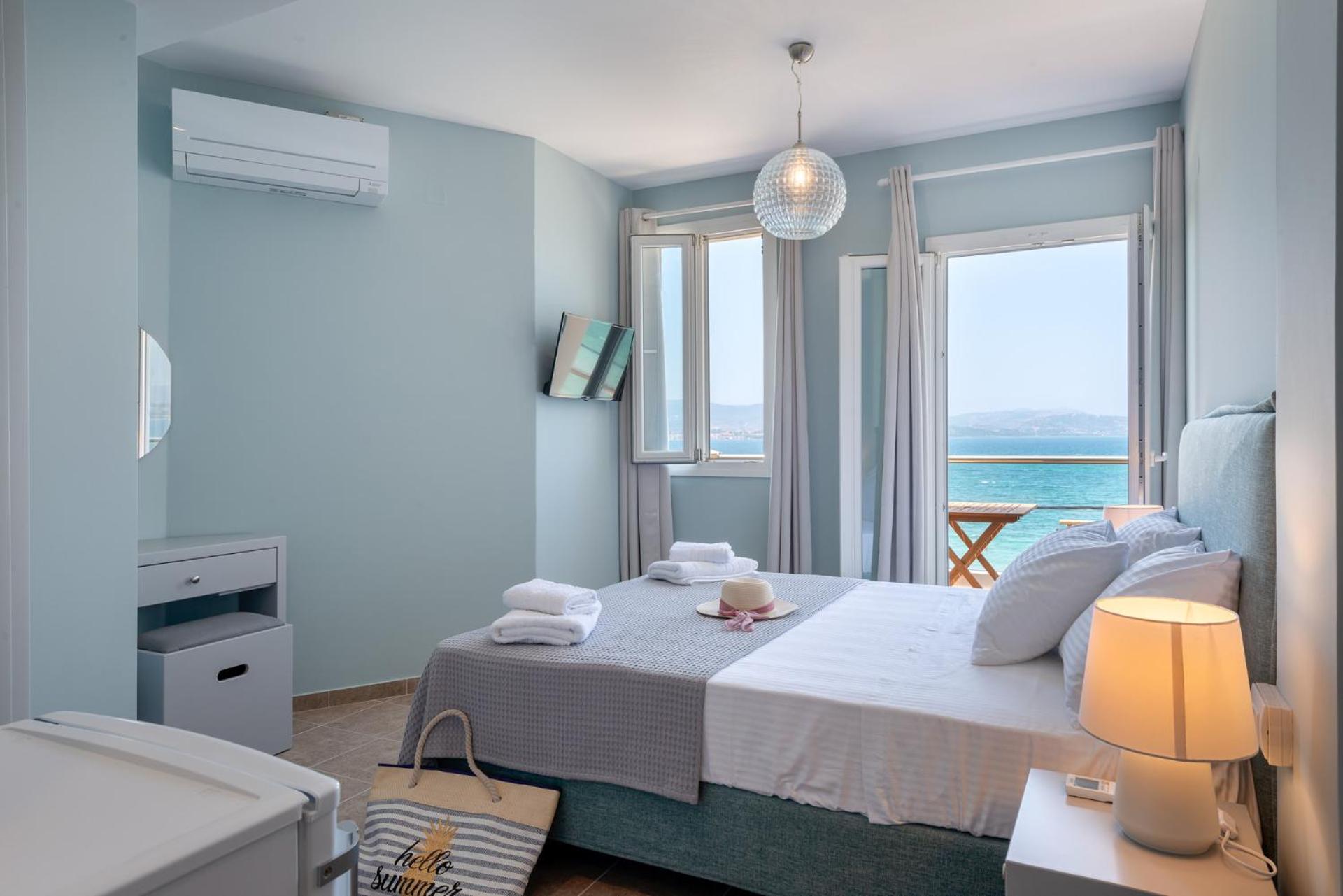Double Room with Balcony and Sea View photo 1