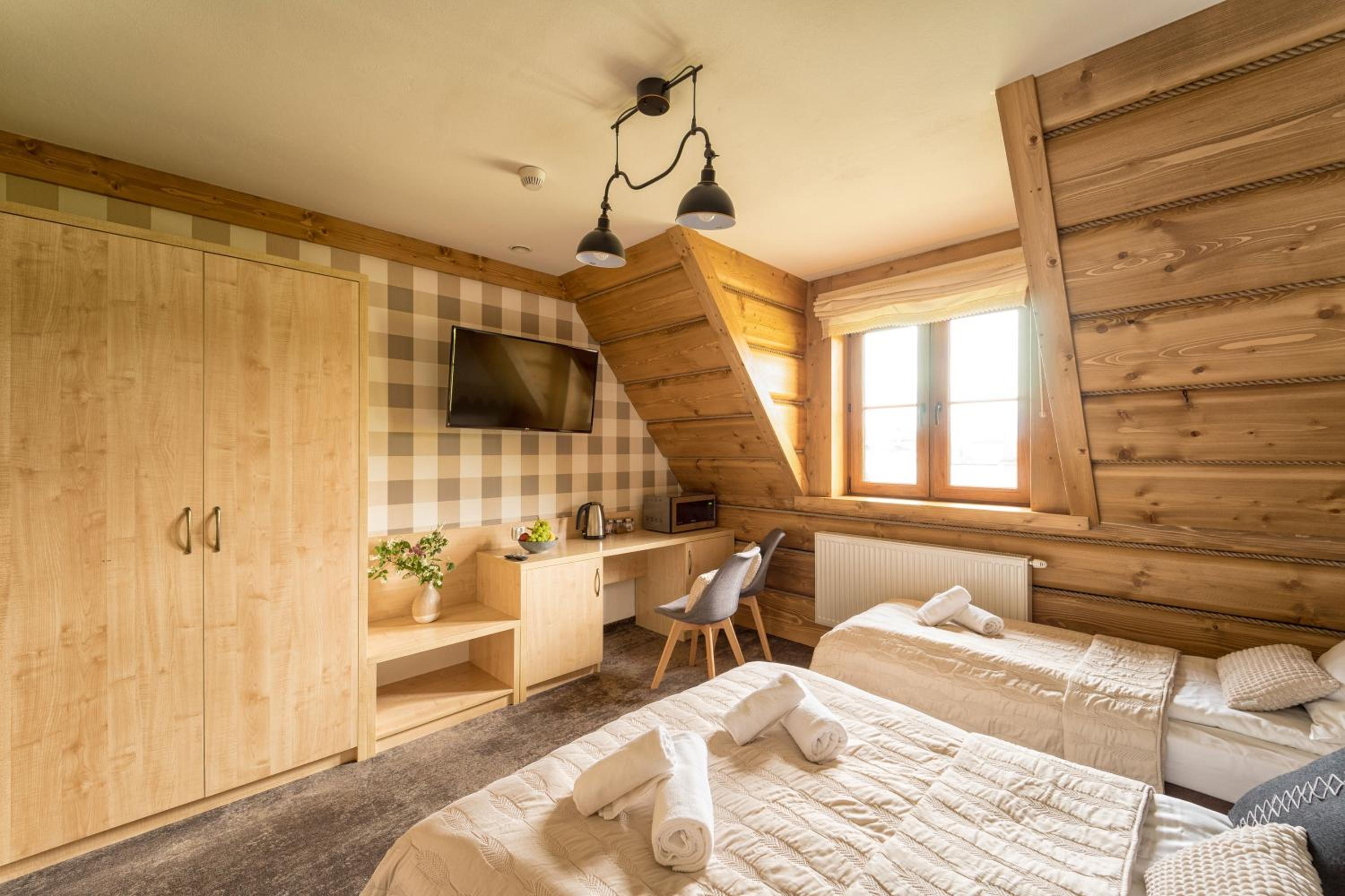 Triple Room with Mountain View photo 3
