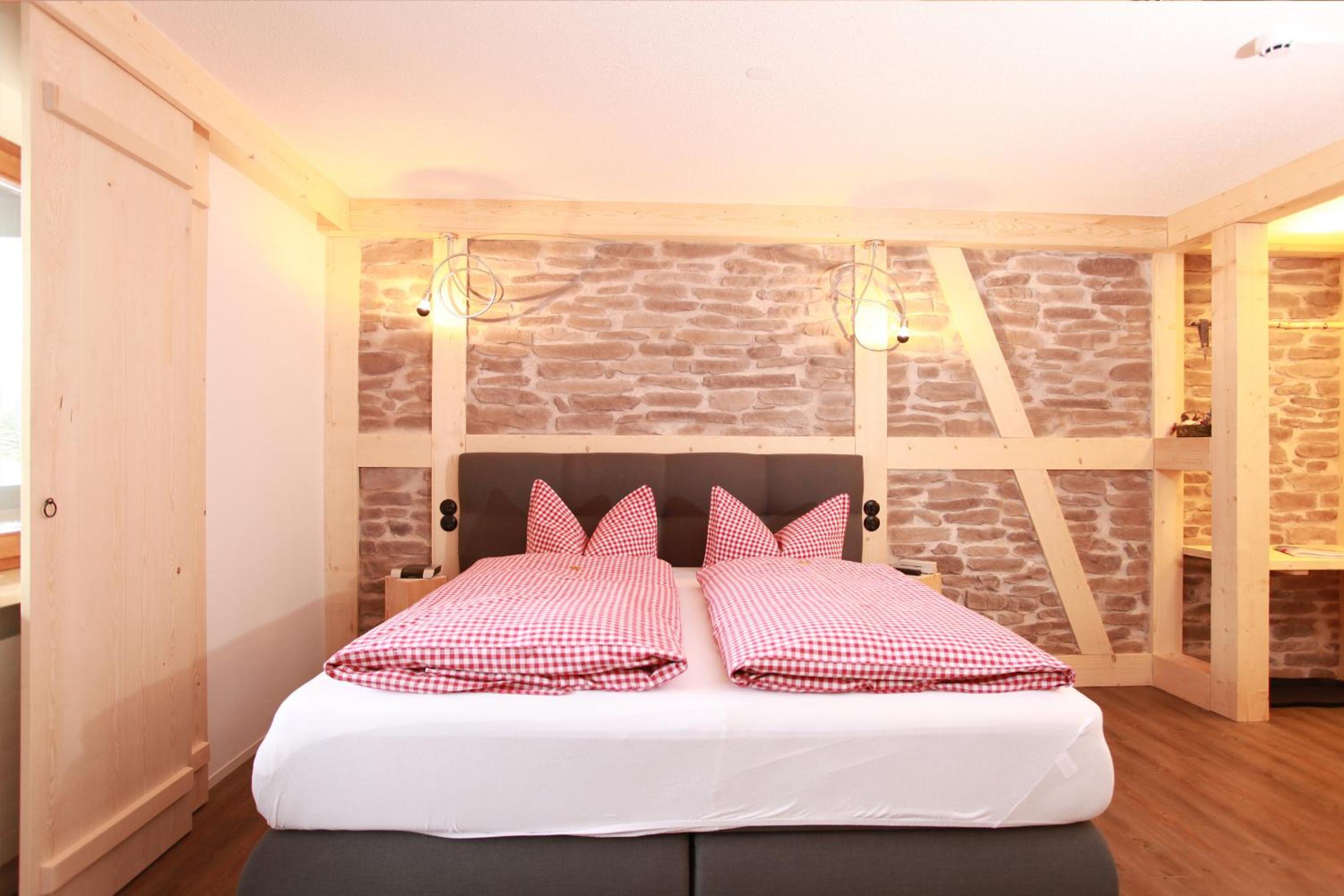 Deluxe Double Room A photo 1
