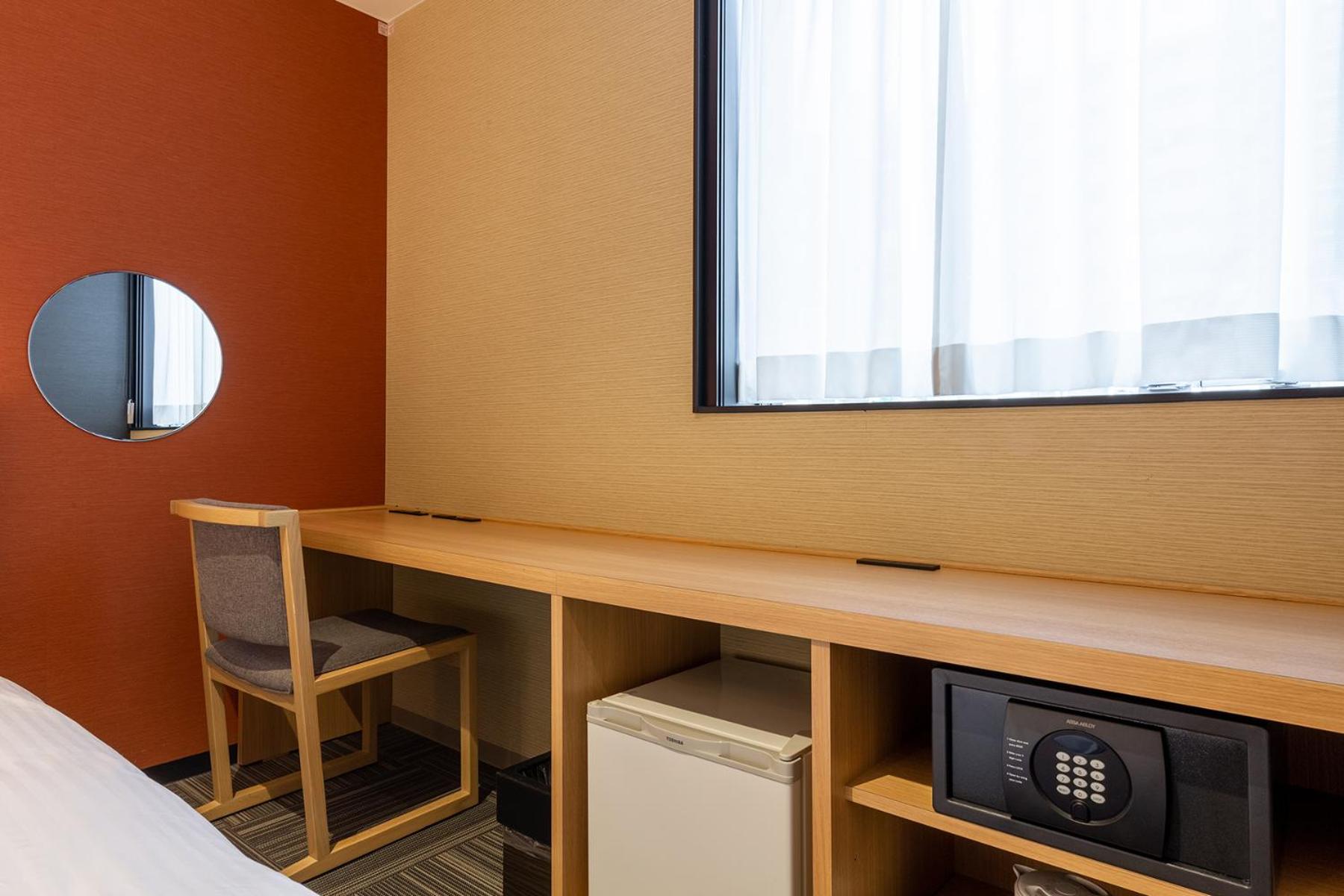 Japanese Modern Twin Room - Non-Smoking - Photo 8
