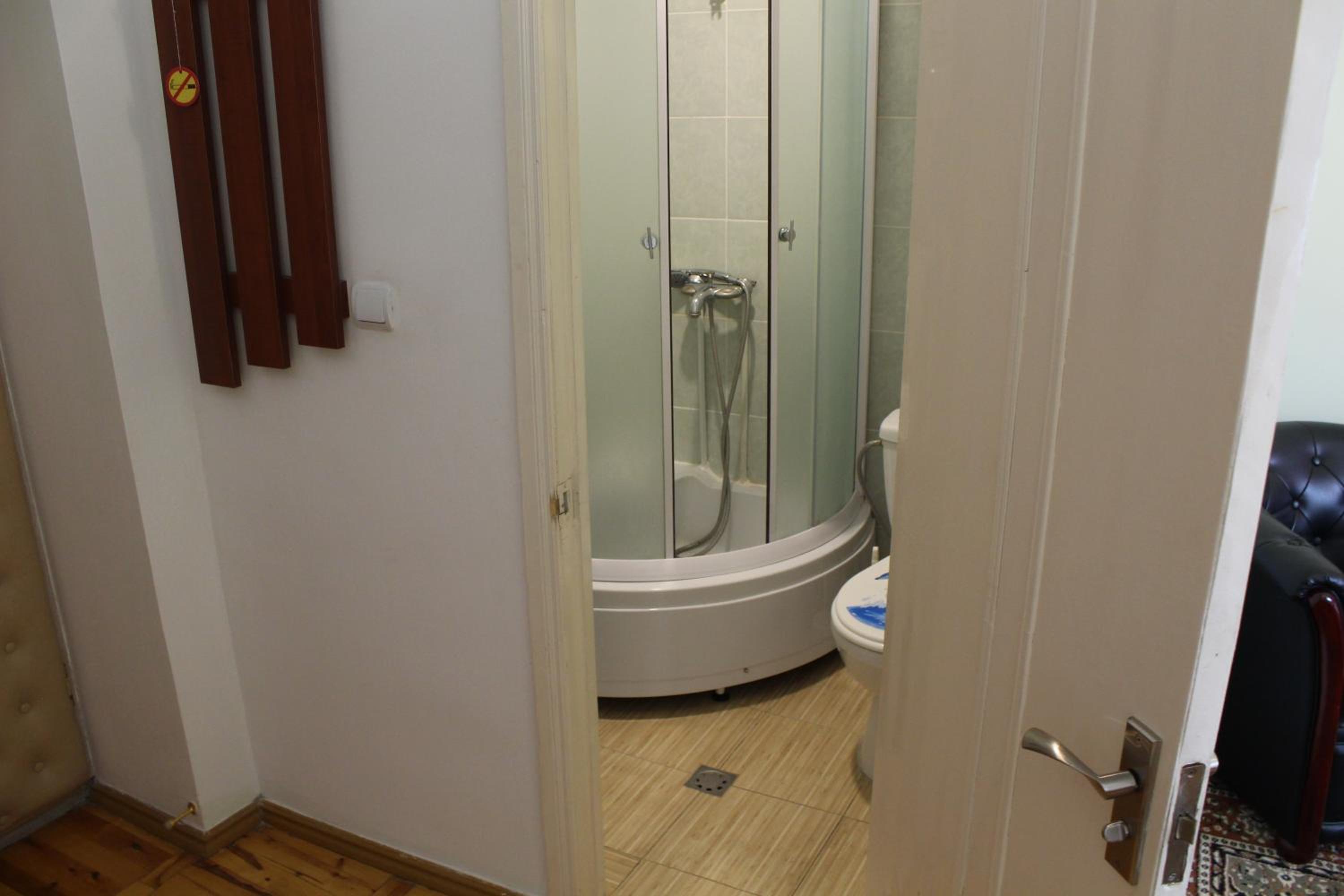 Double or Twin Room photo 3