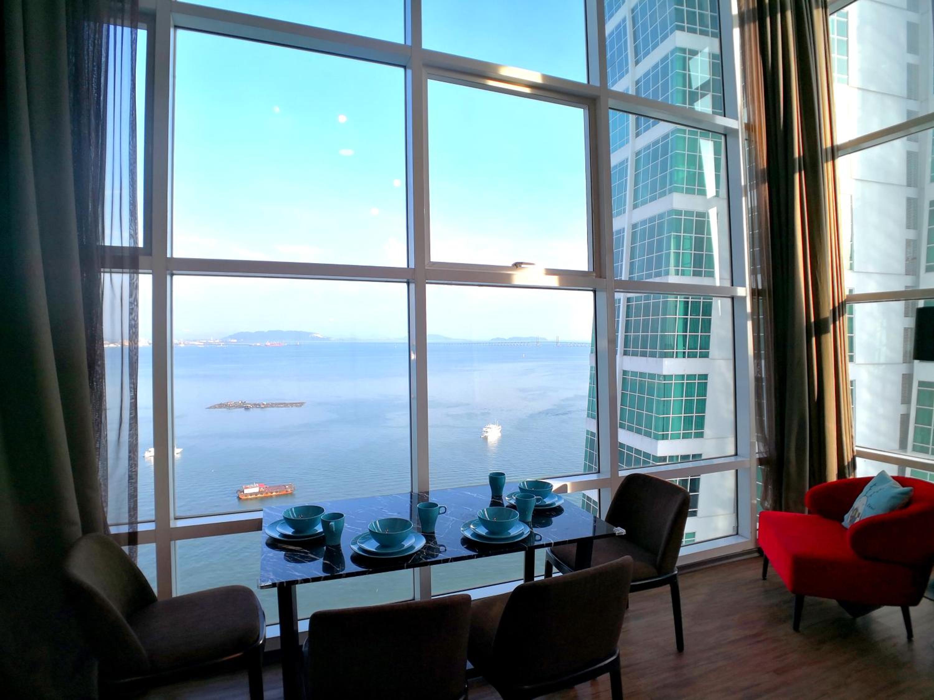 Apartment with Sea View photo 2
