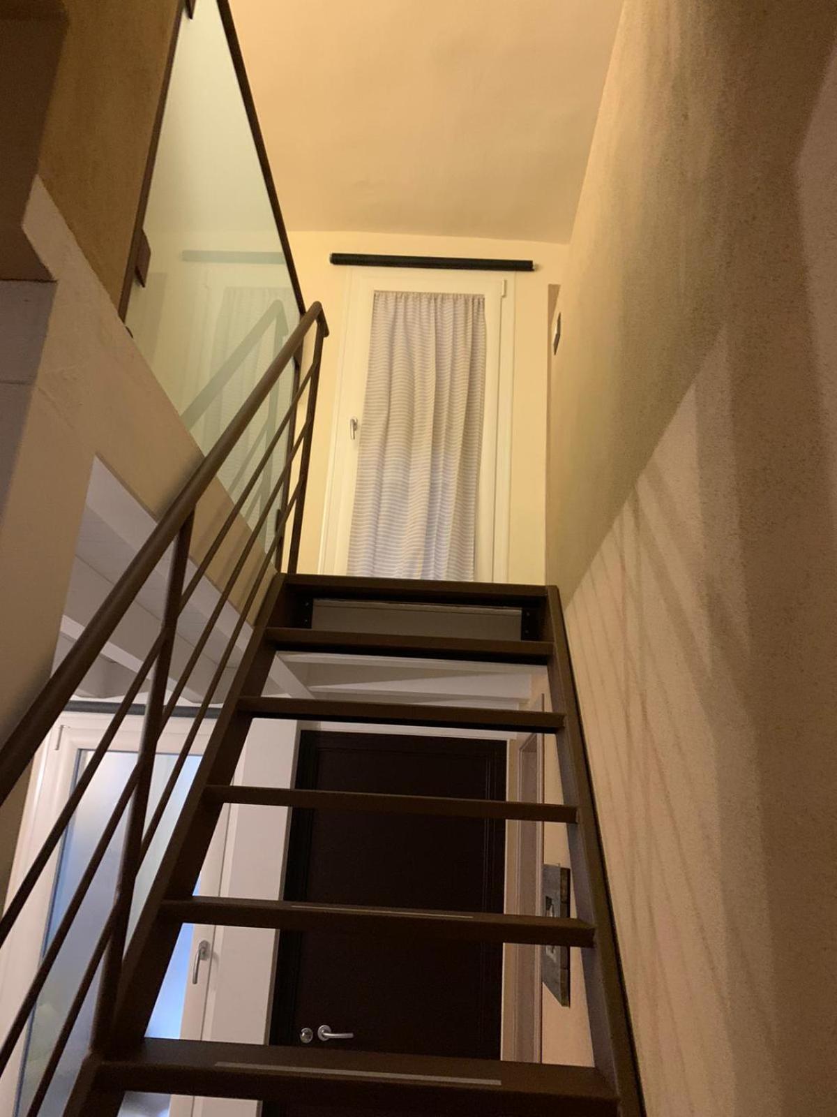 Two-Bedroom House - Photo 25