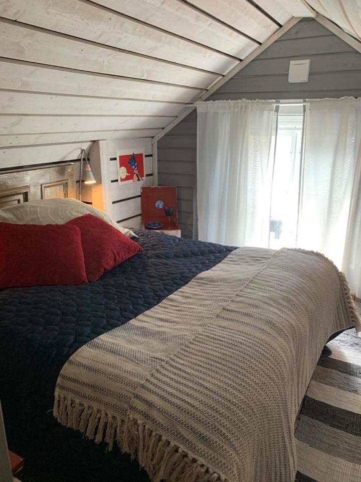Double Room with Lake View - Photo 12