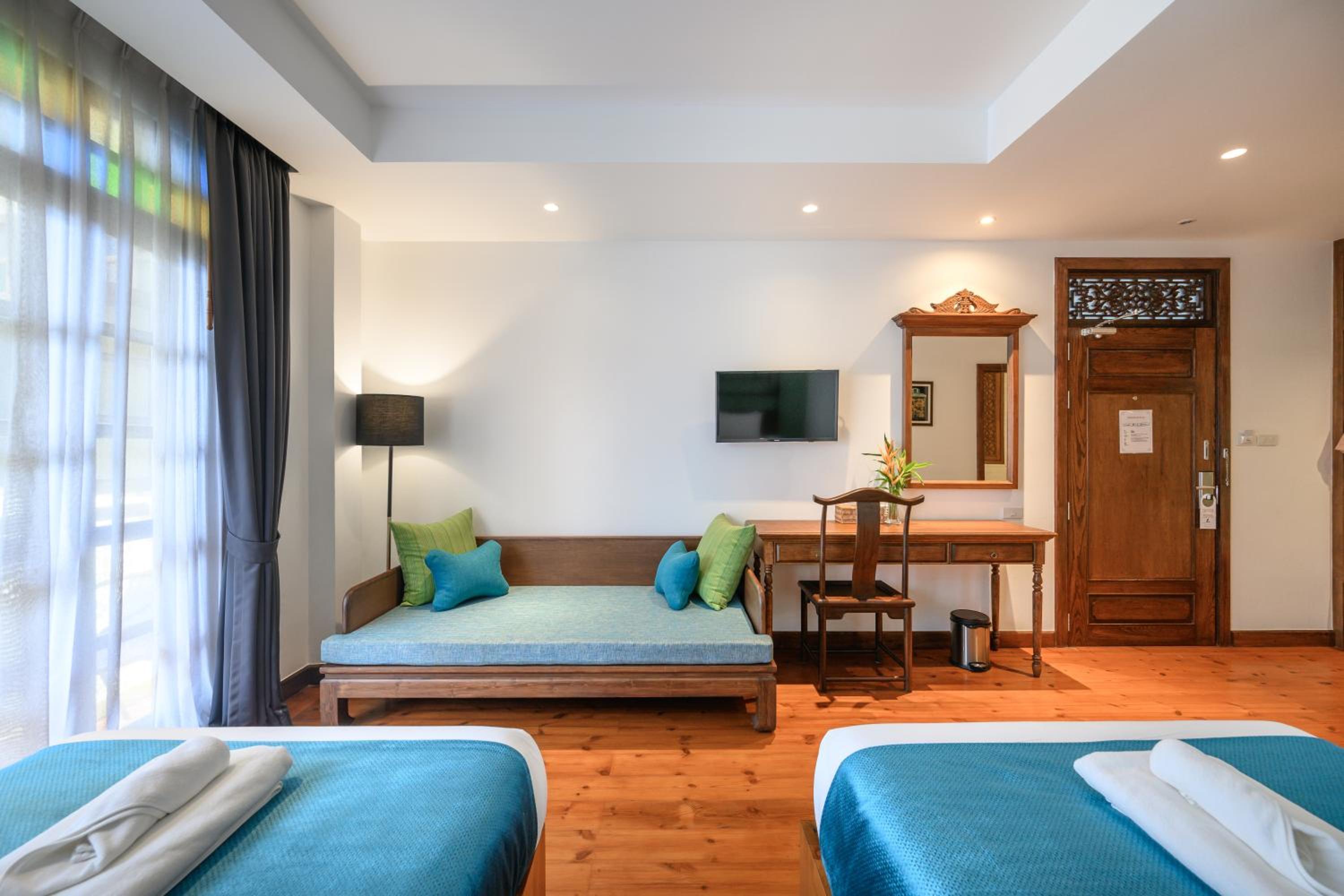 Deluxe Twin Room photo 1