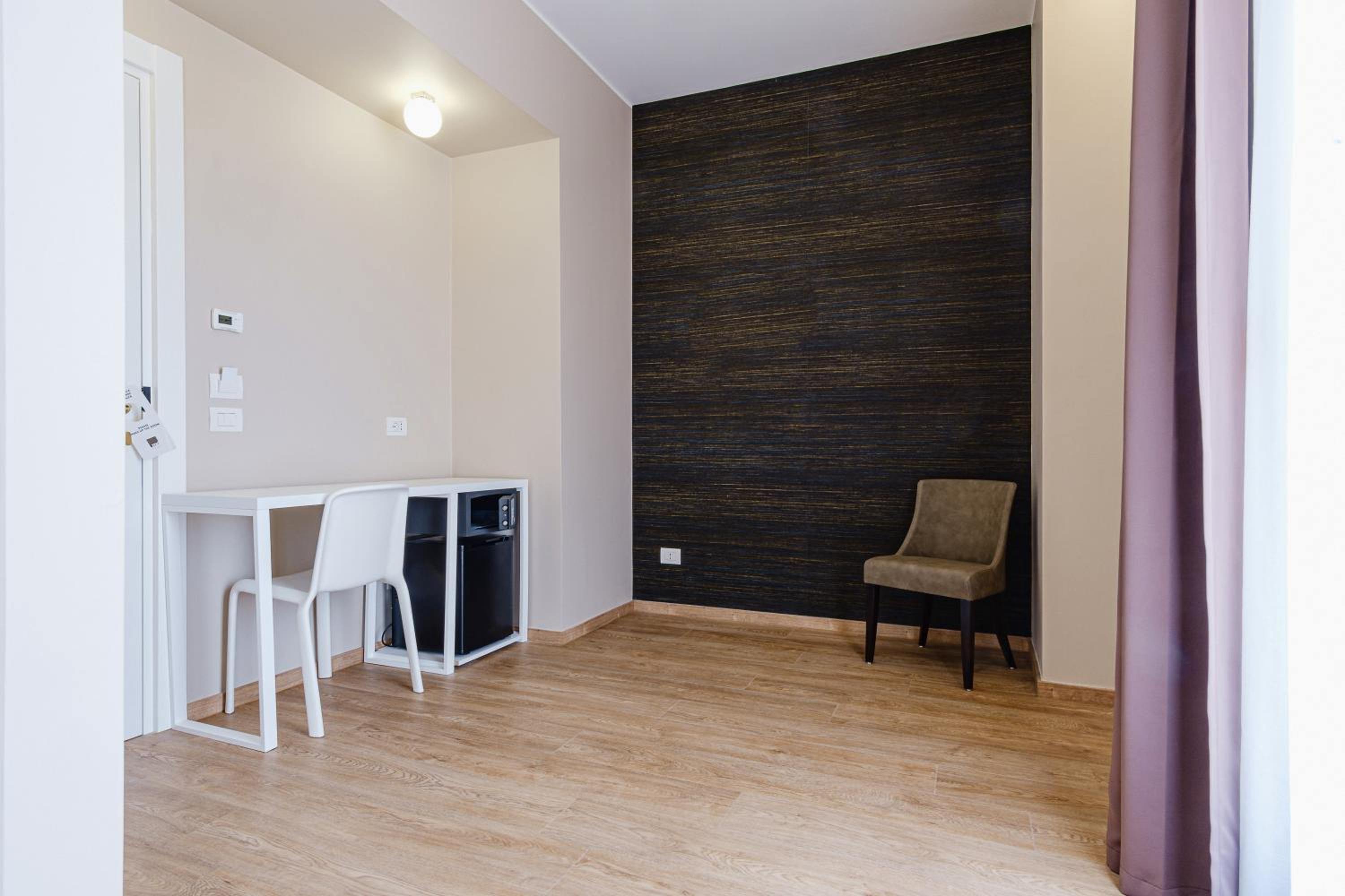 Junior Suite - Photo 13
