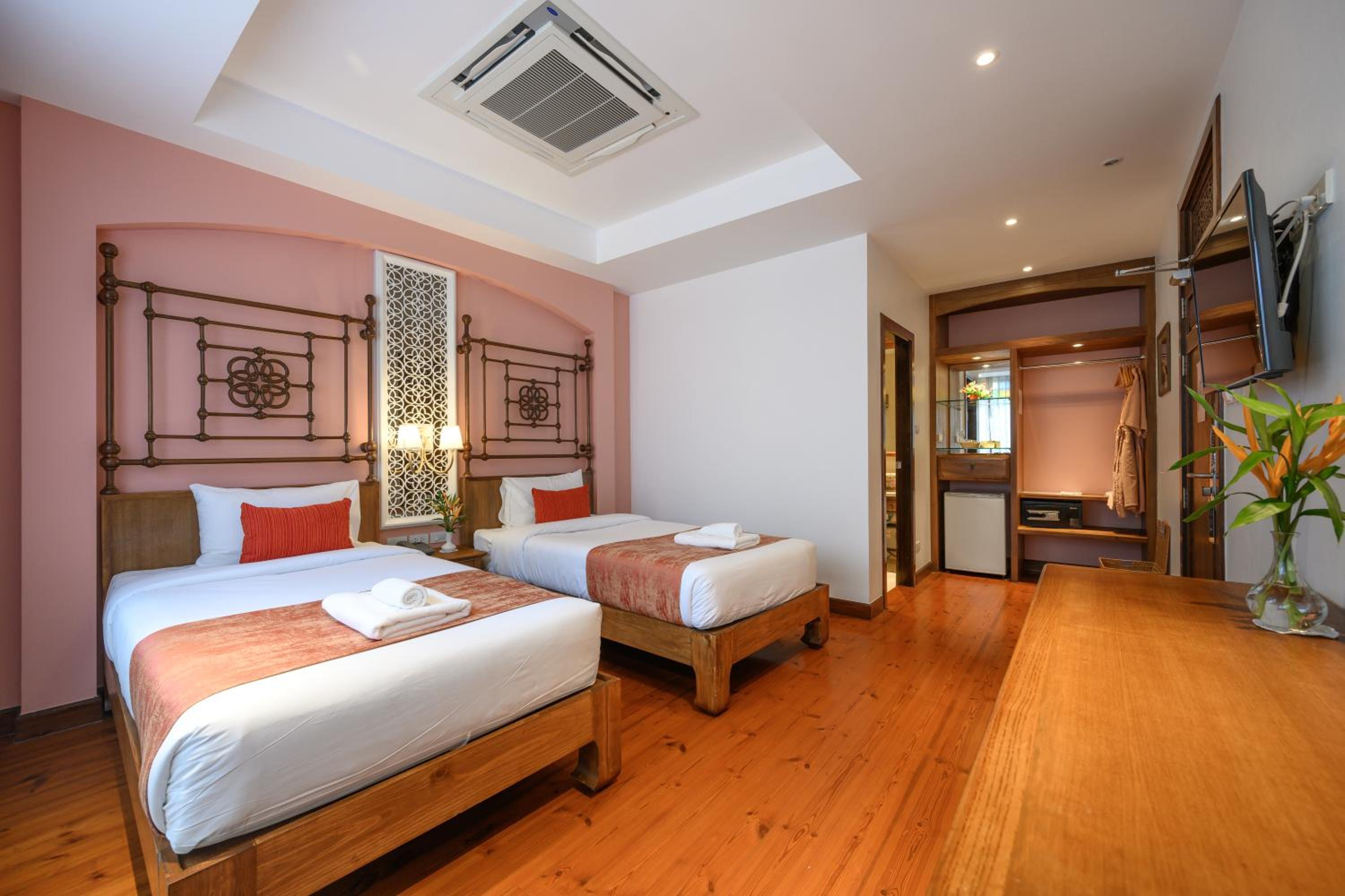 Superior Twin Room photo 1
