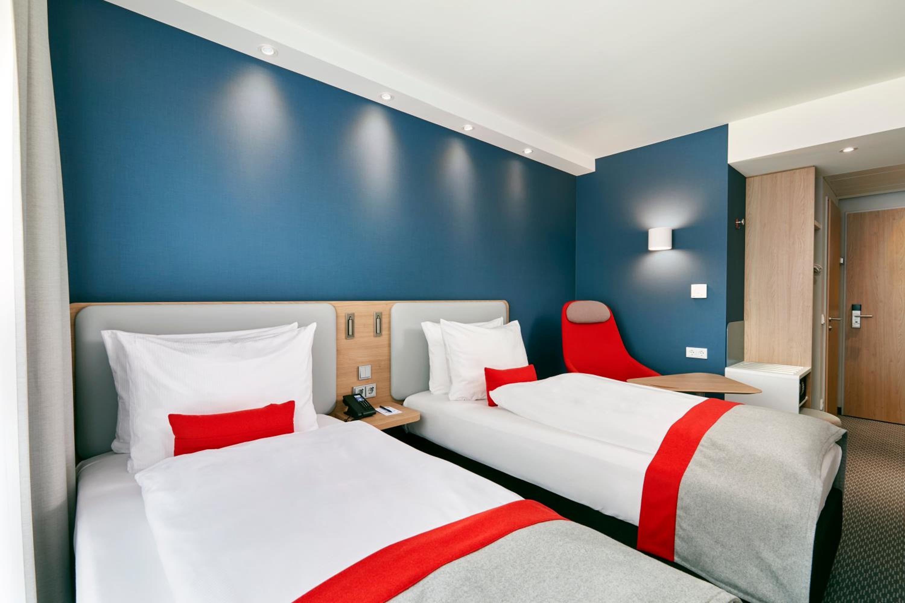Holiday Inn Express Berlin - Alexanderplatz by IHG - Photo 4
