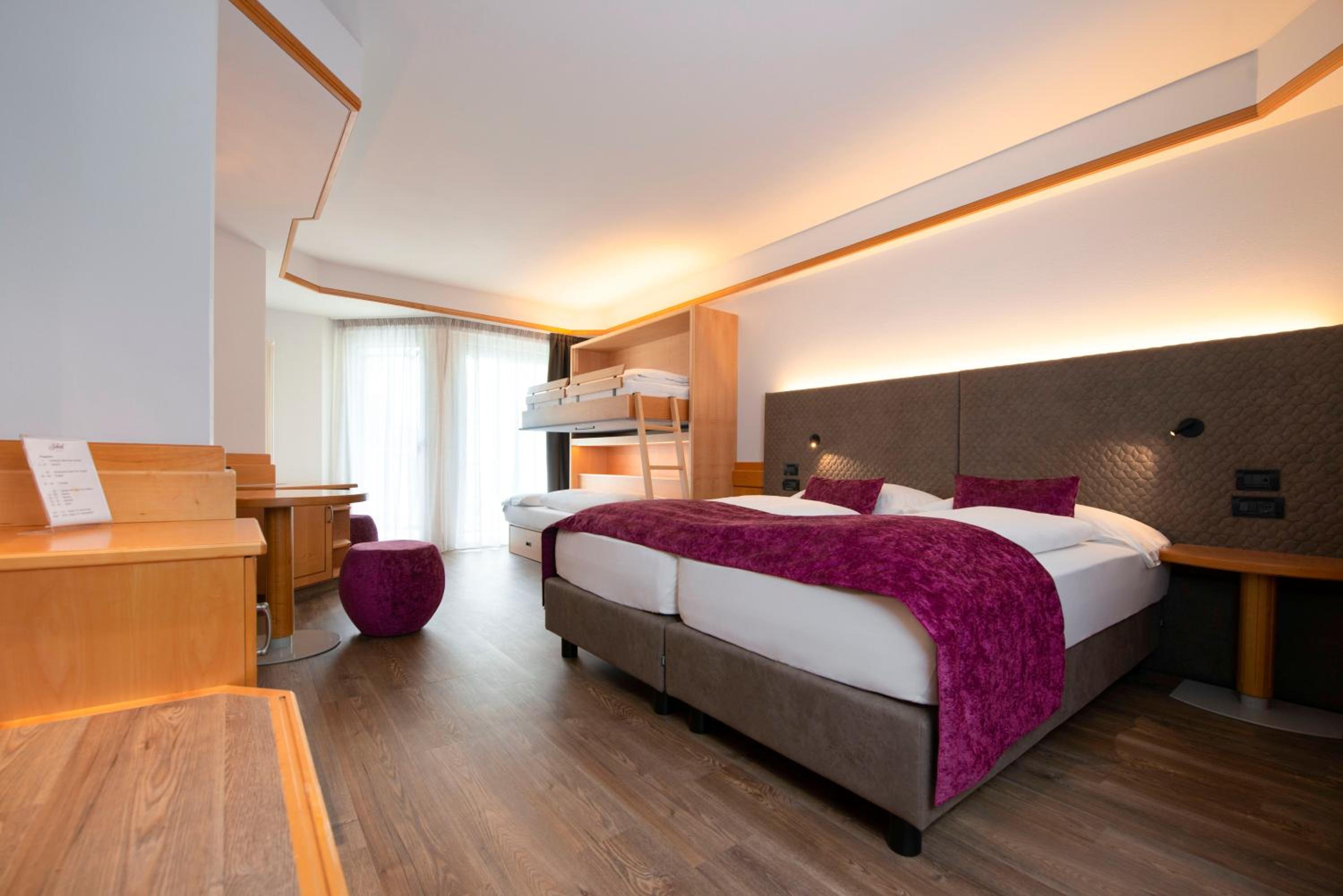 Superior Room - Photo 7