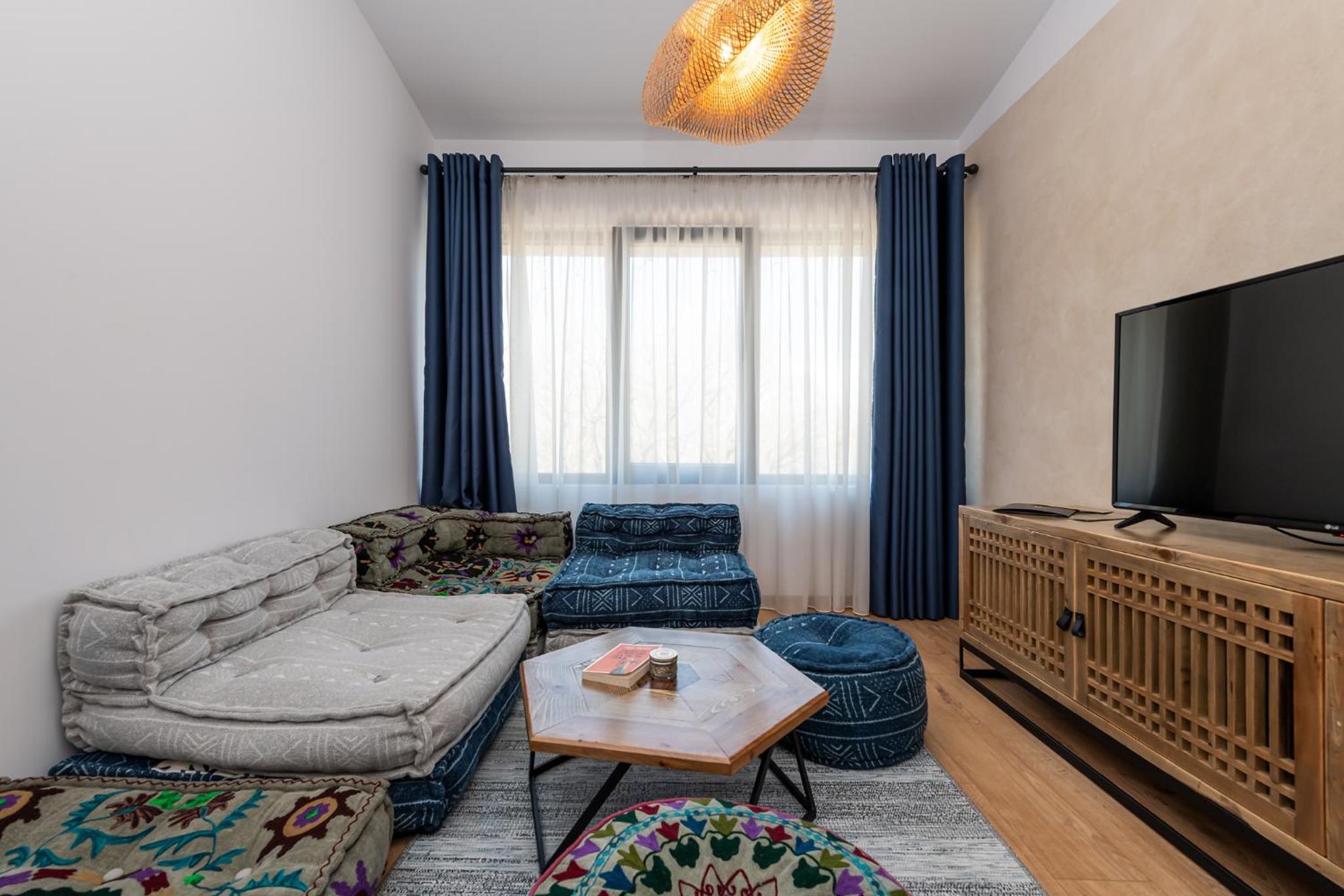 Two-Bedroom Apartment - Photo 8