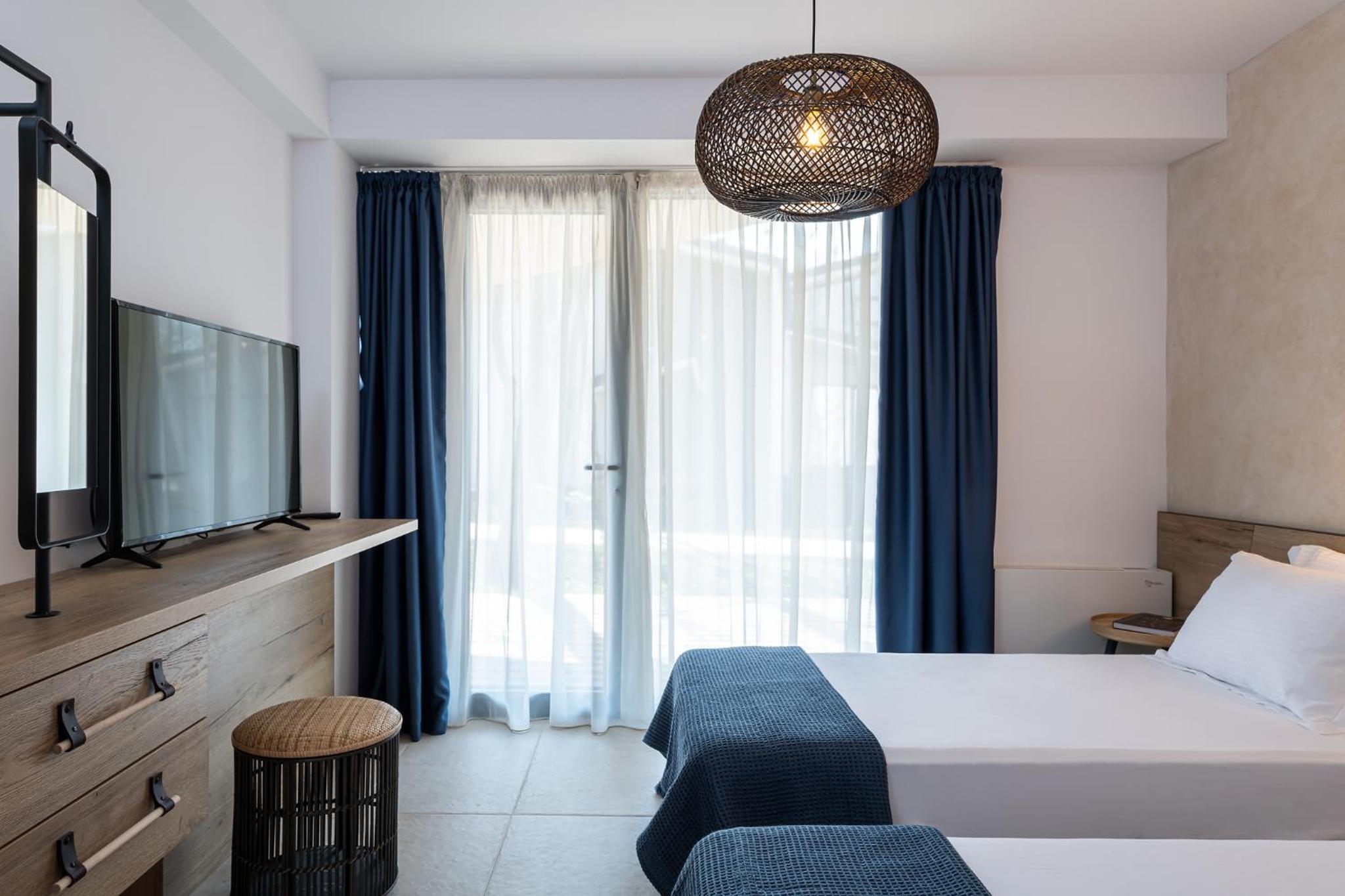 Double or Twin Room - Photo 1