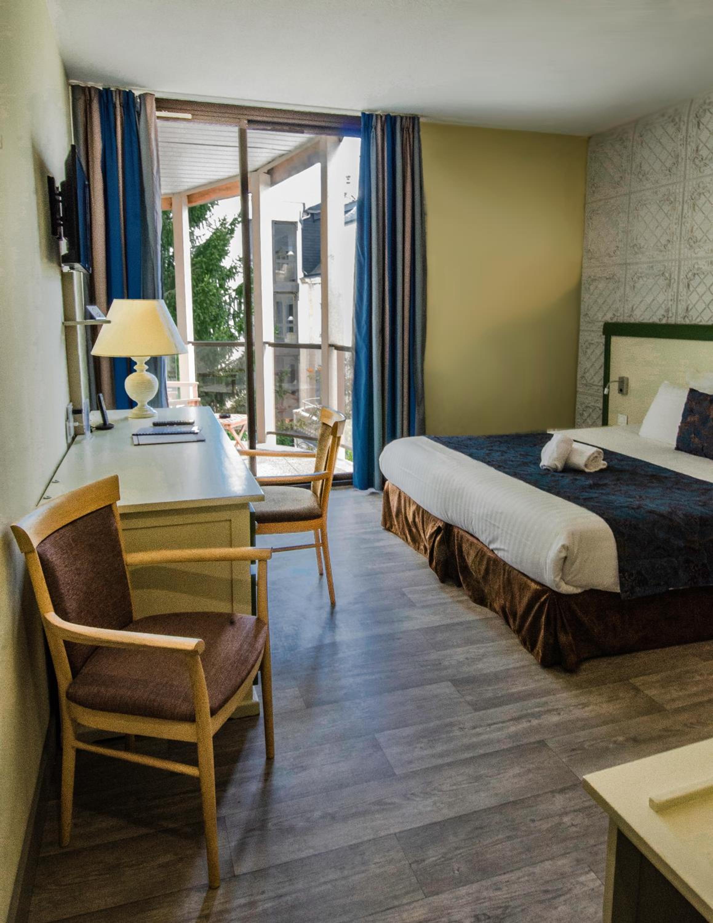 Superior Double or Twin Room with Terrace - Photo 1