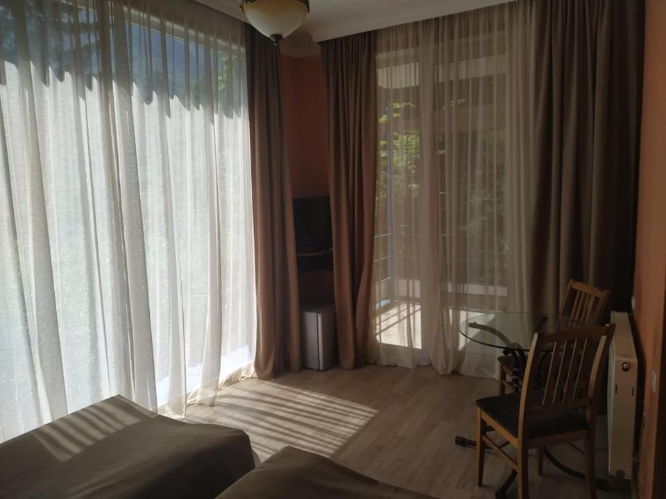 Double or Twin Room with View photo 3