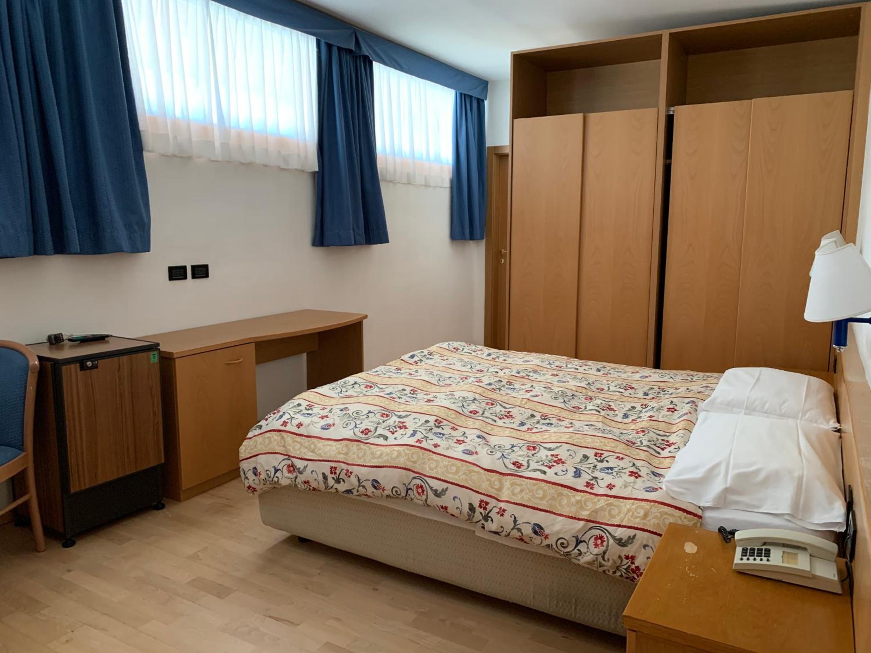Economy Double Room photo 2