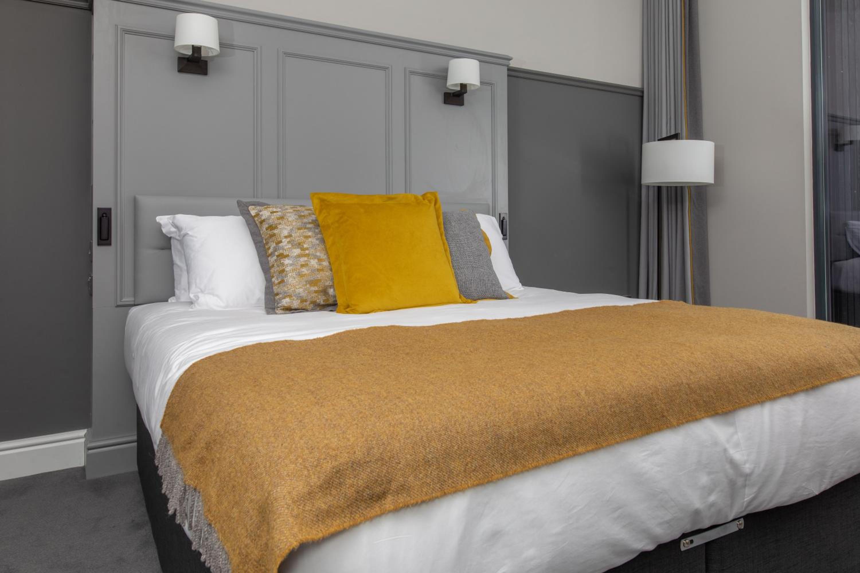 Deluxe Double Room photo 2