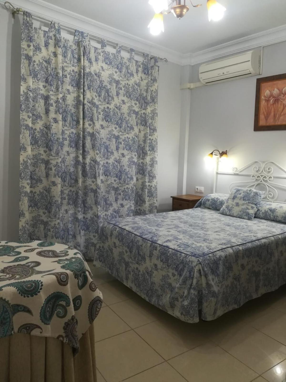 Double Room - Photo 2
