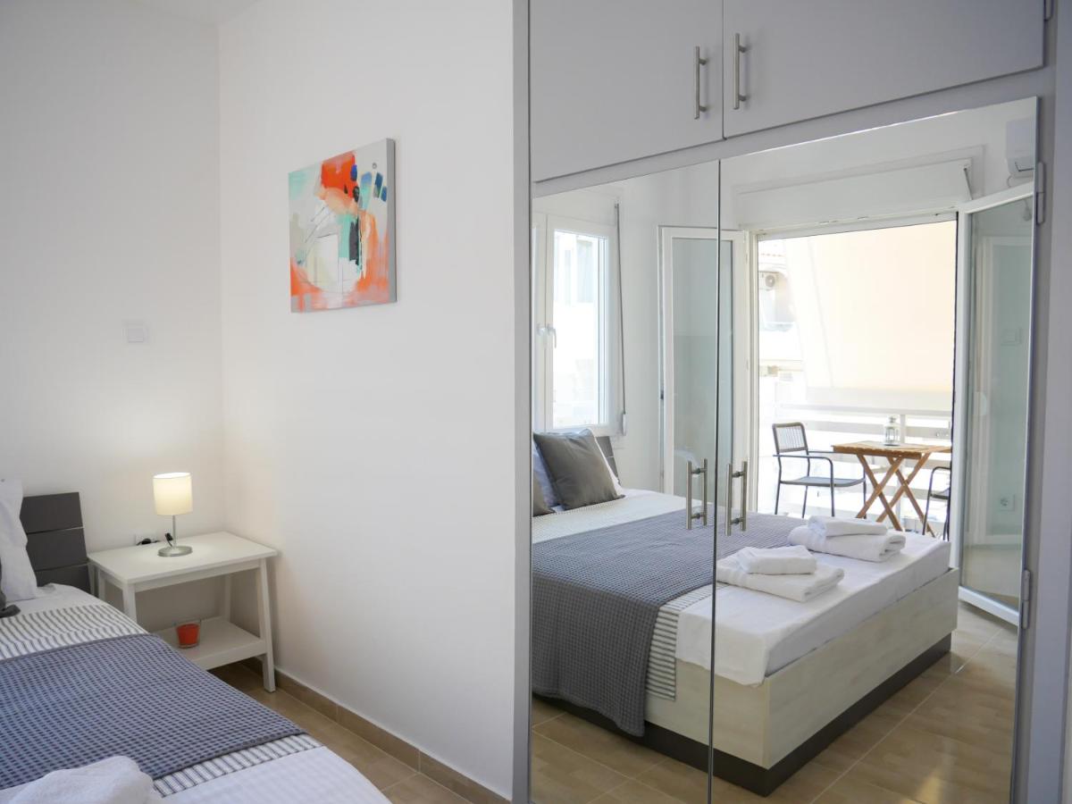 One-Bedroom Apartment photo 2