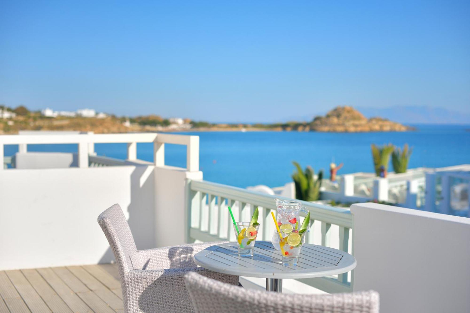 Executive Double Room with Sea View - Photo 4