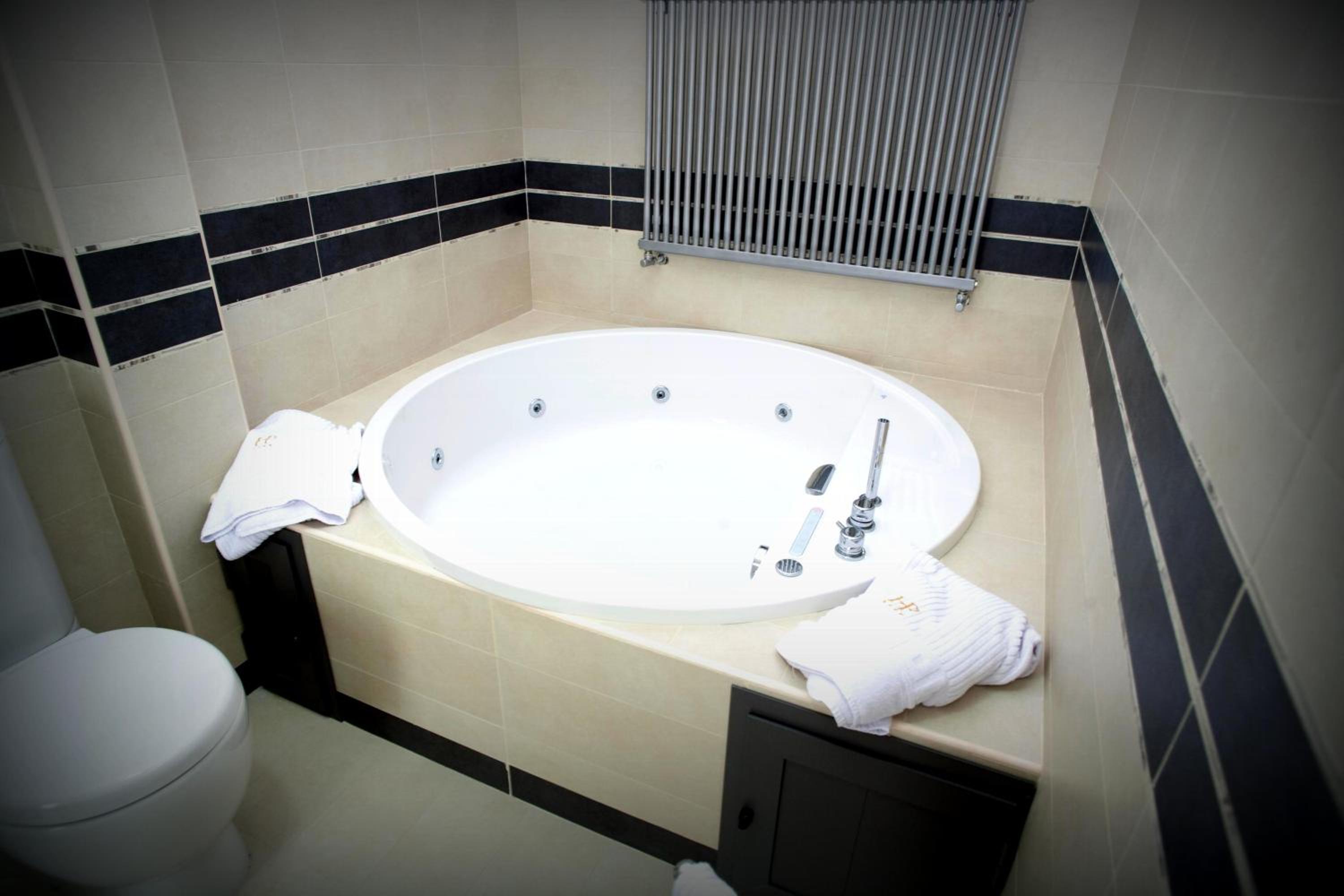 Deluxe Double Room - Photo 4