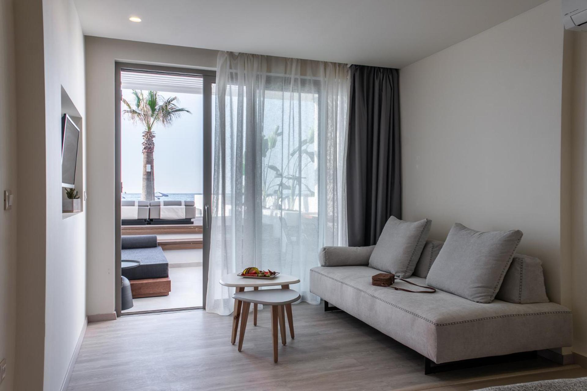 Superior Double Room Sea View with Private Pool