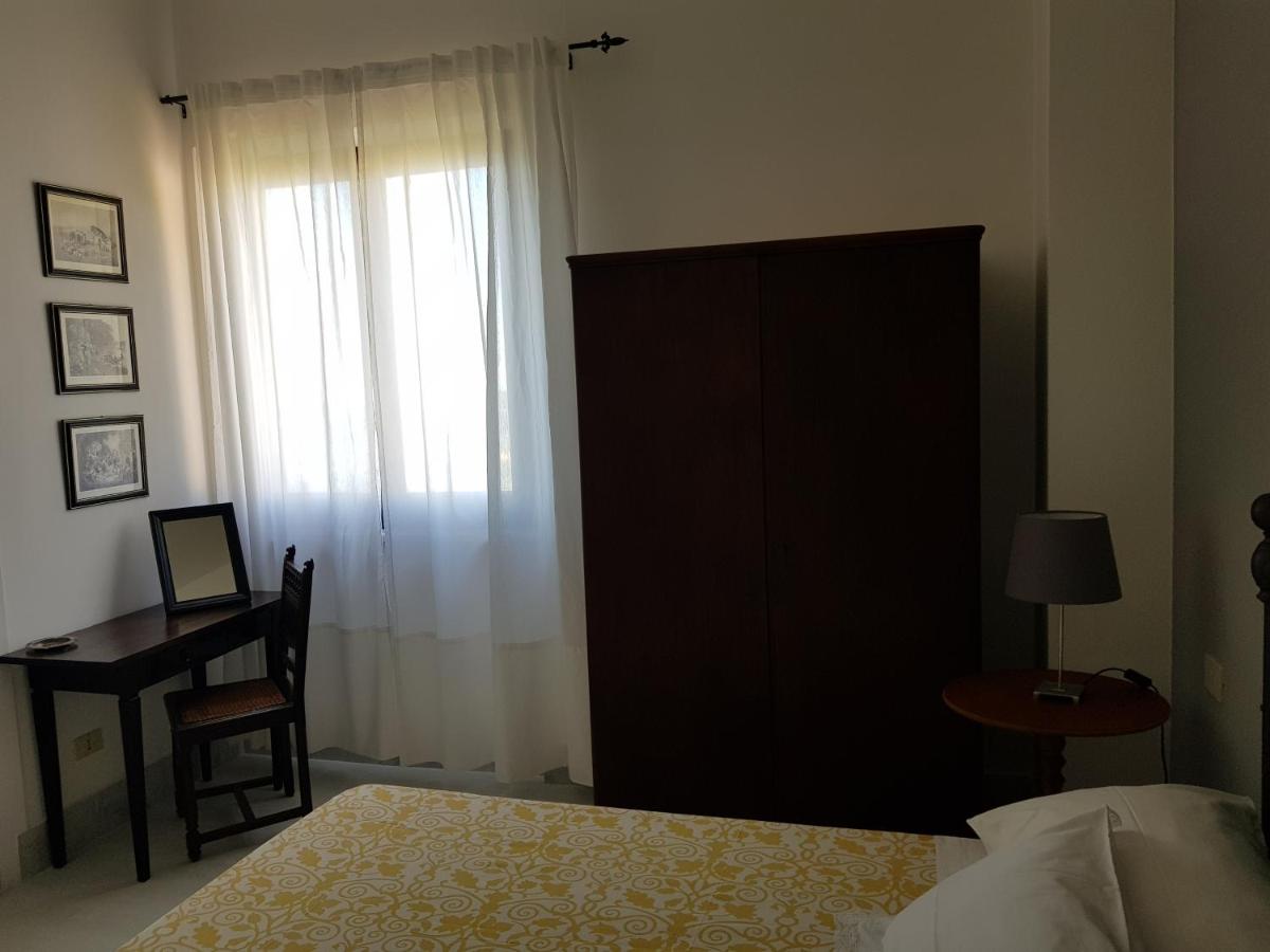 Double Room with Partial Sea View