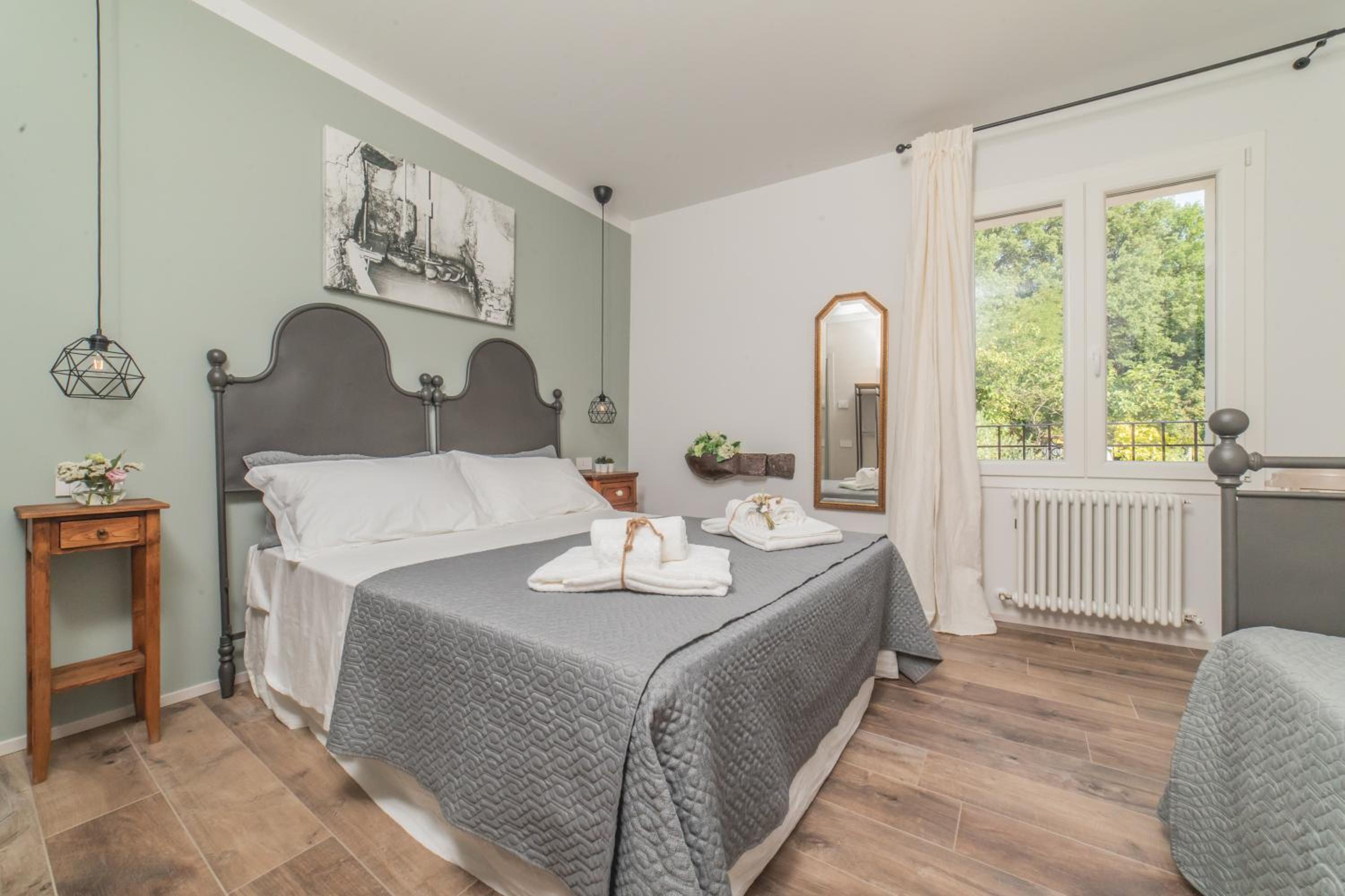 Standard Triple Room - Photo 13