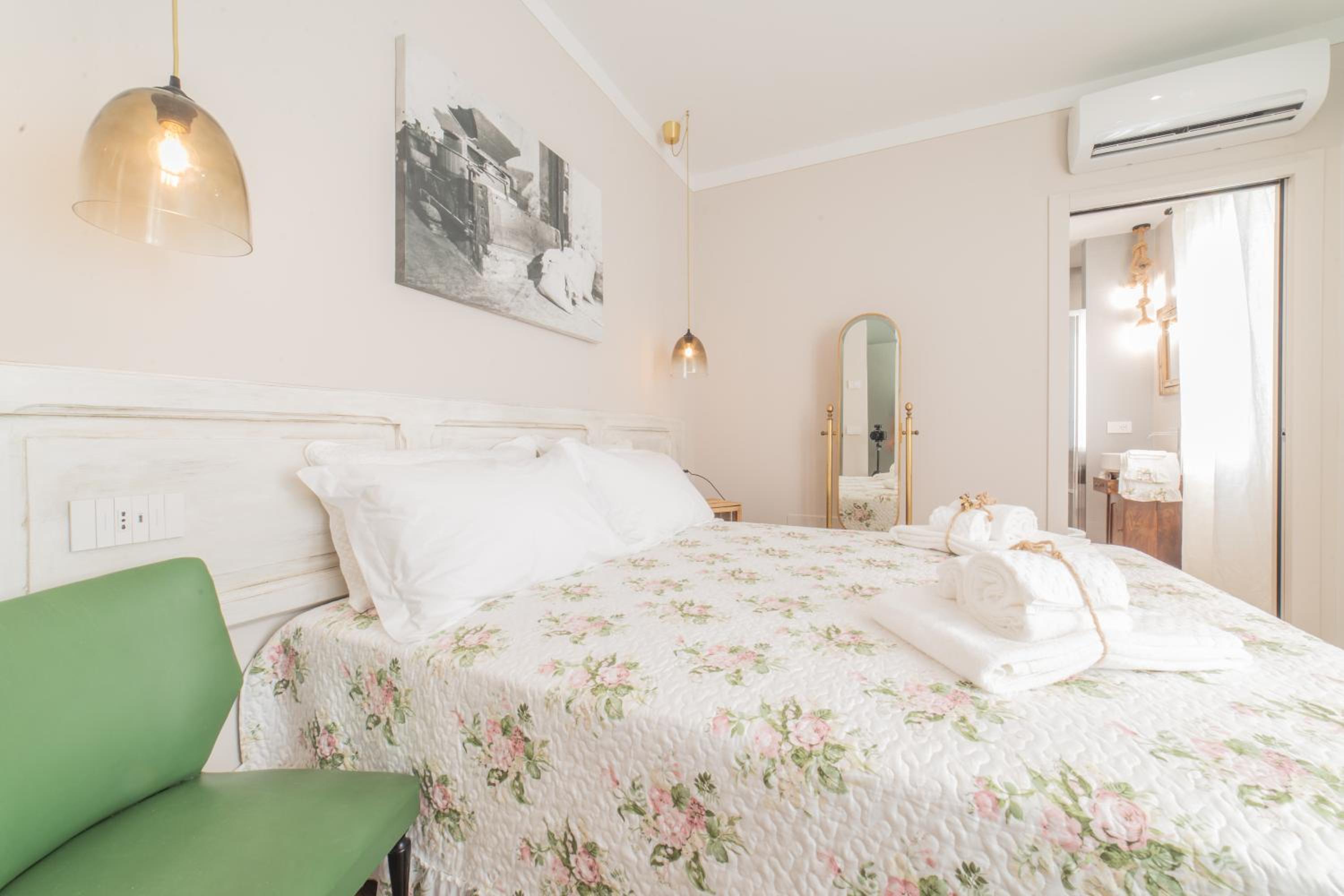 Superior Double Room - Photo 14