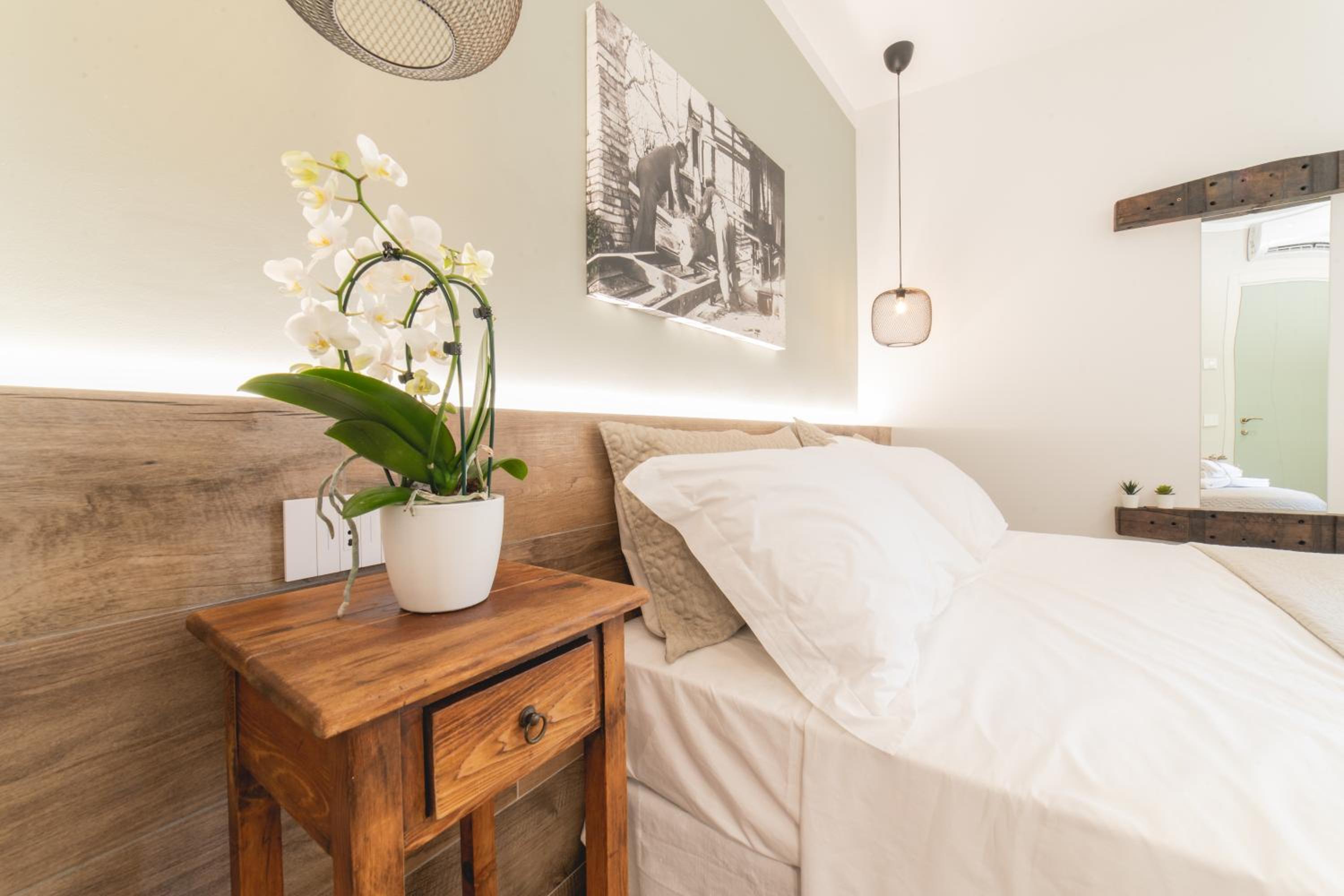 Superior Double Room - Photo 2