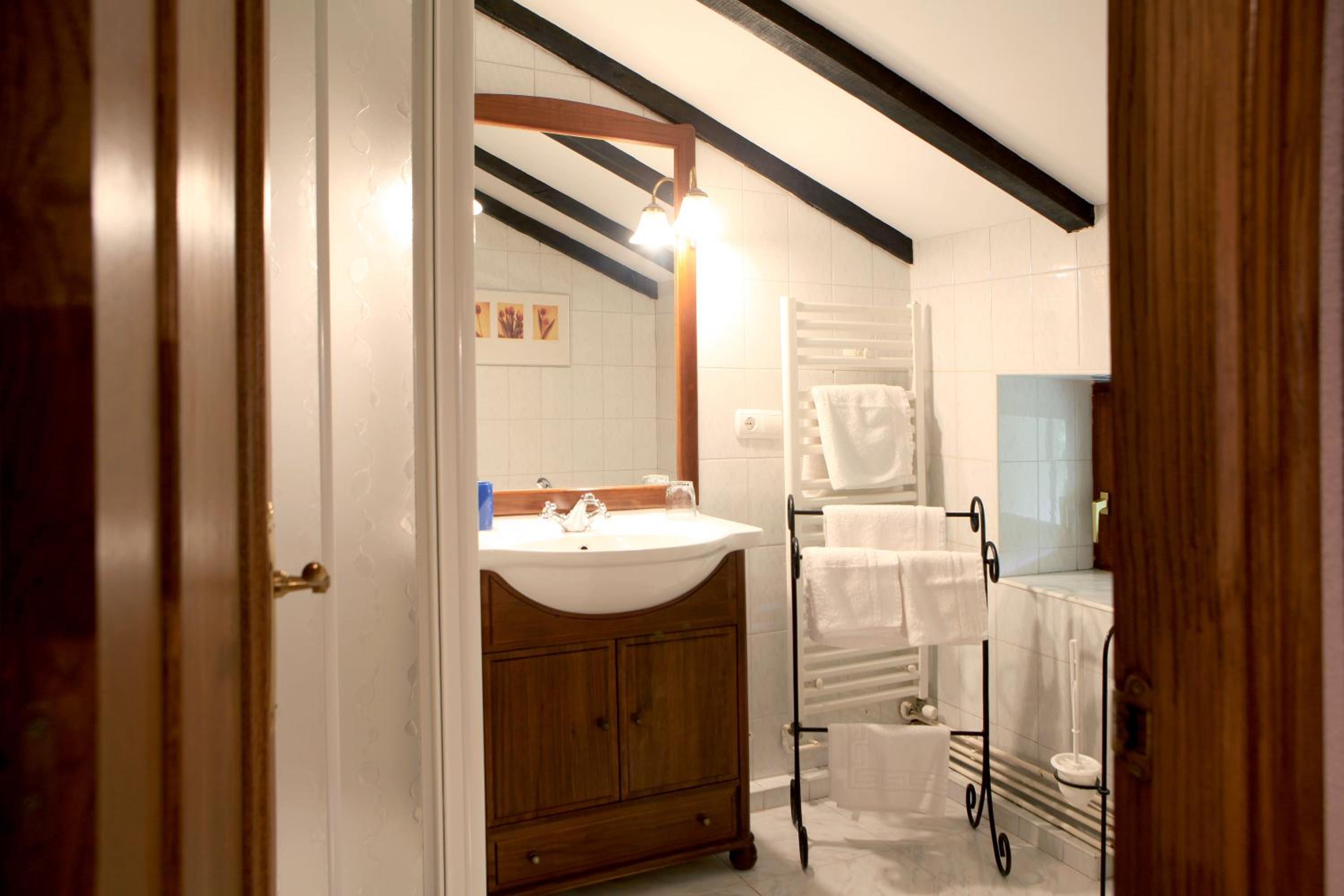 Double Or Twin Room photo 2