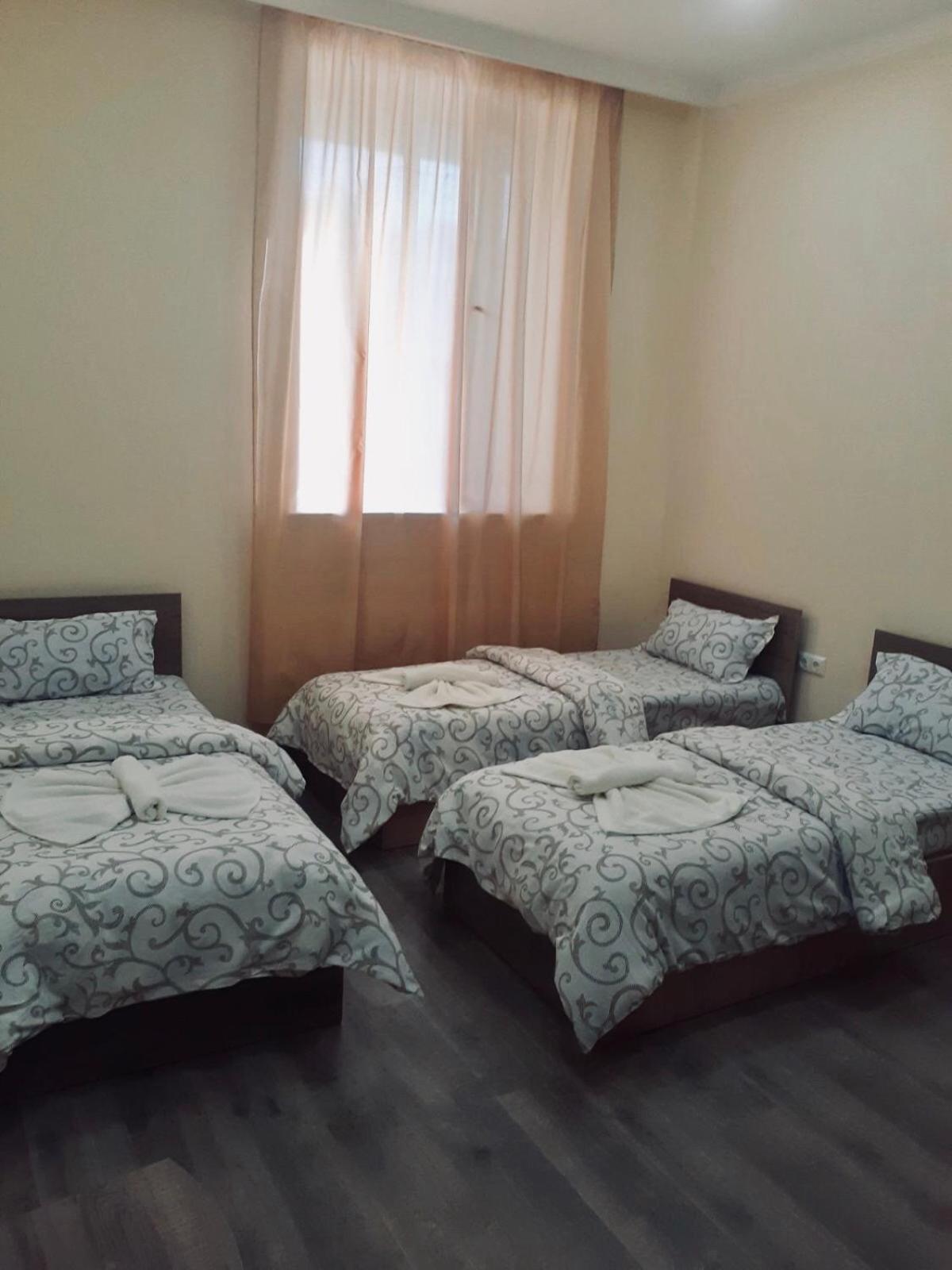 Triple Room with Shower