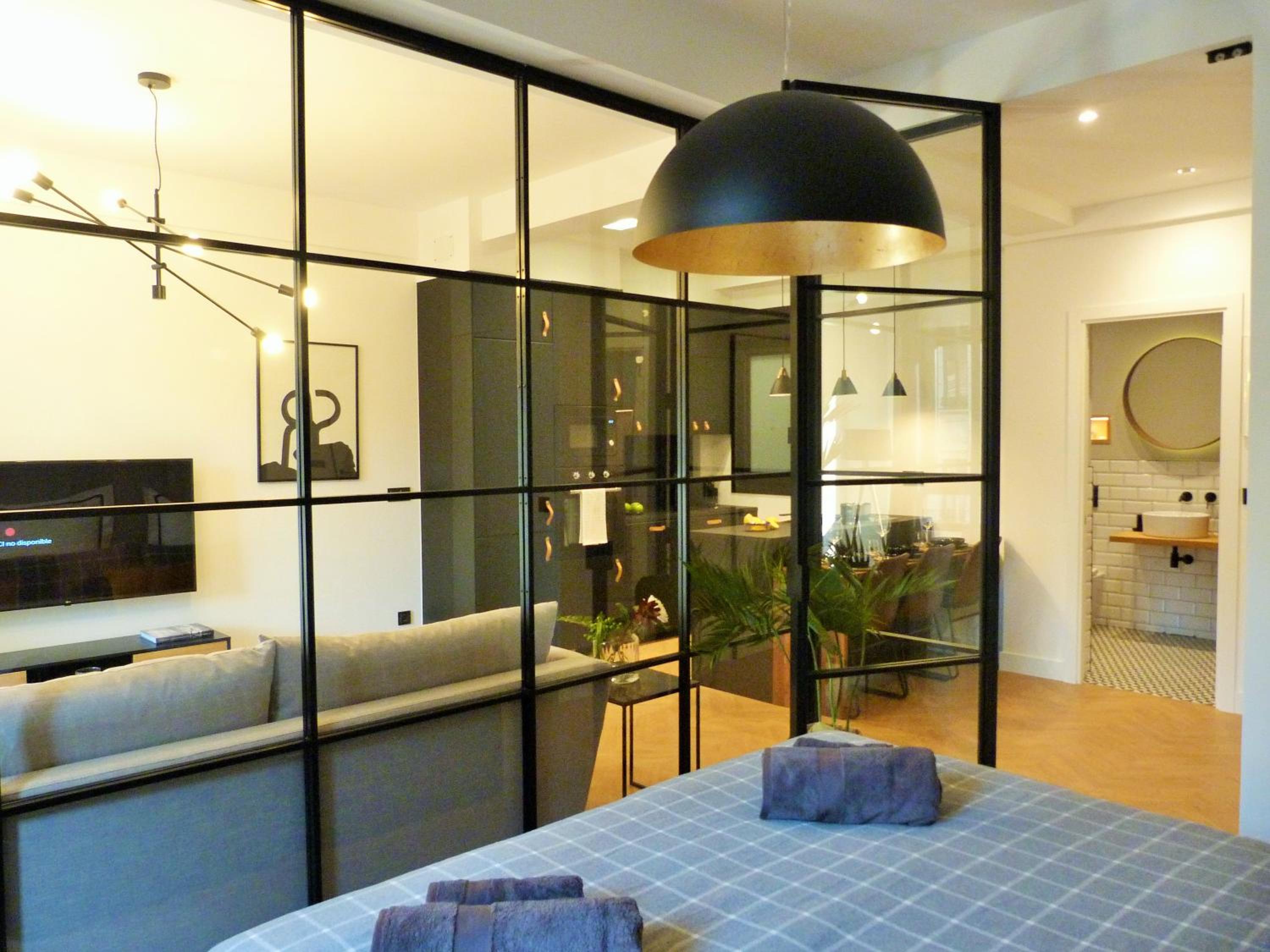 One-Bedroom Apartment - Photo 11